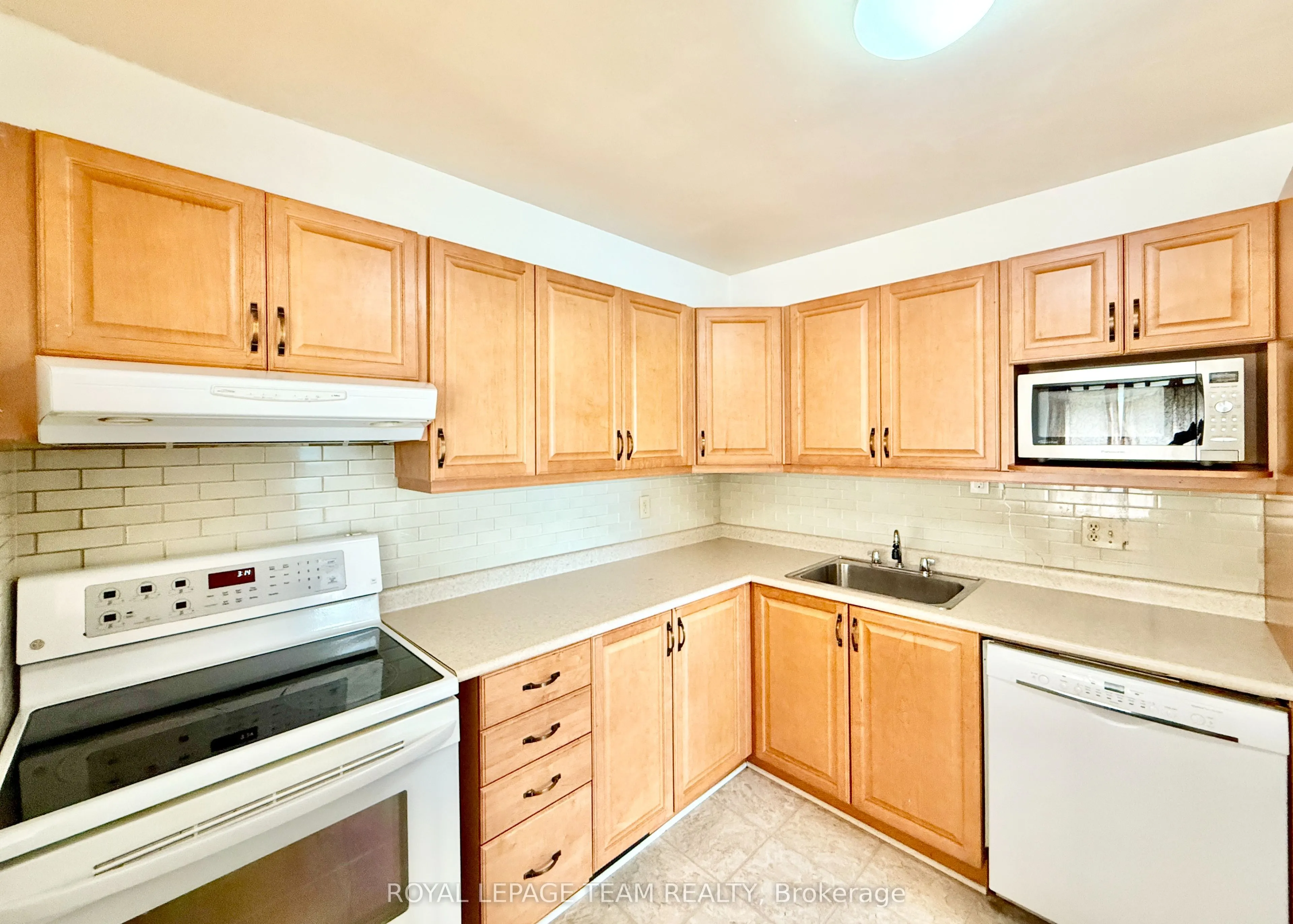 14 Castlebrook Lane, #A