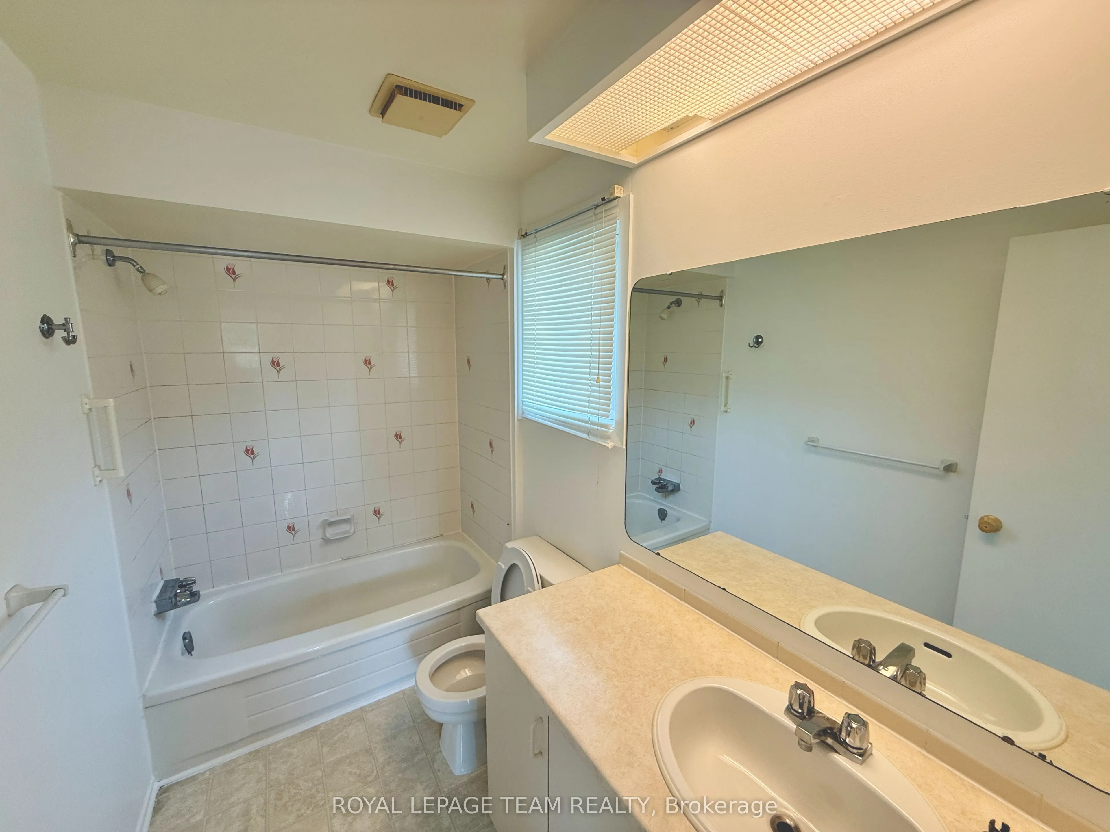 14 Castlebrook Lane, #A