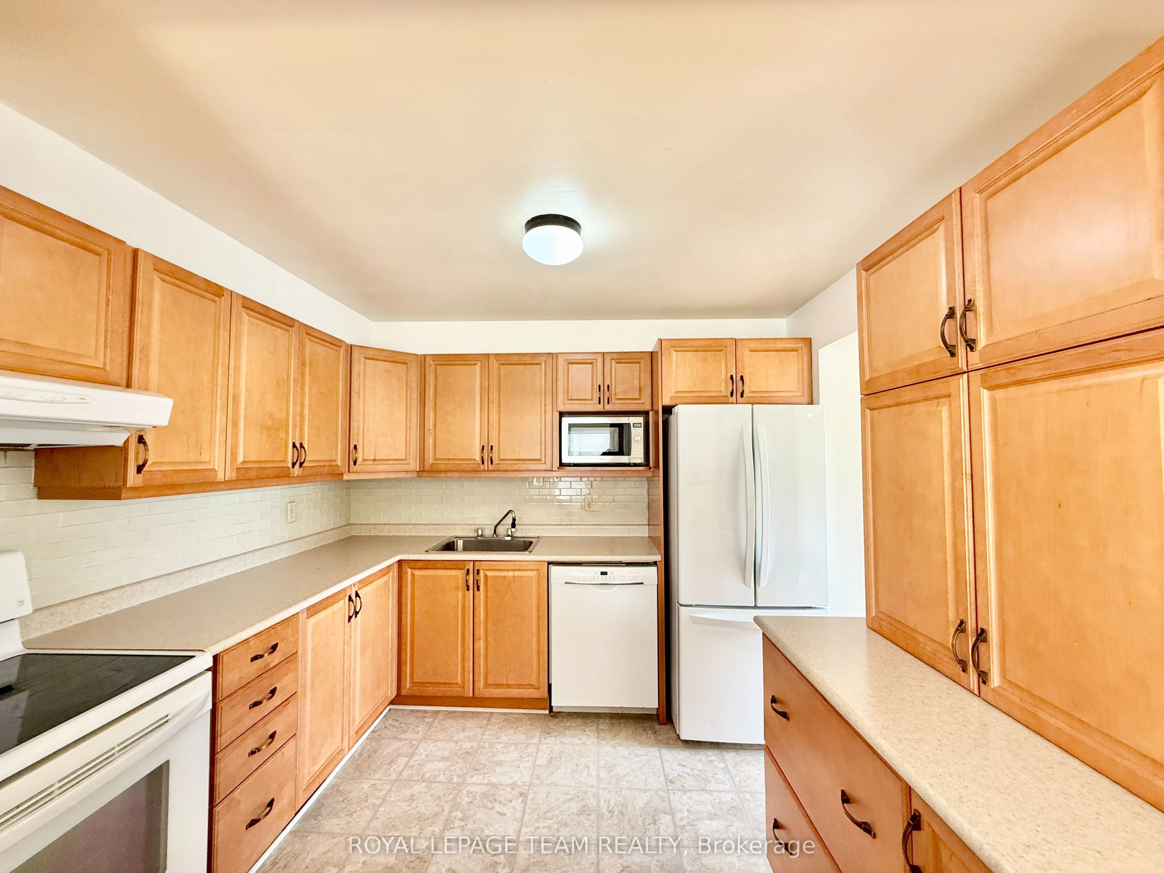 14 Castlebrook Lane, #A