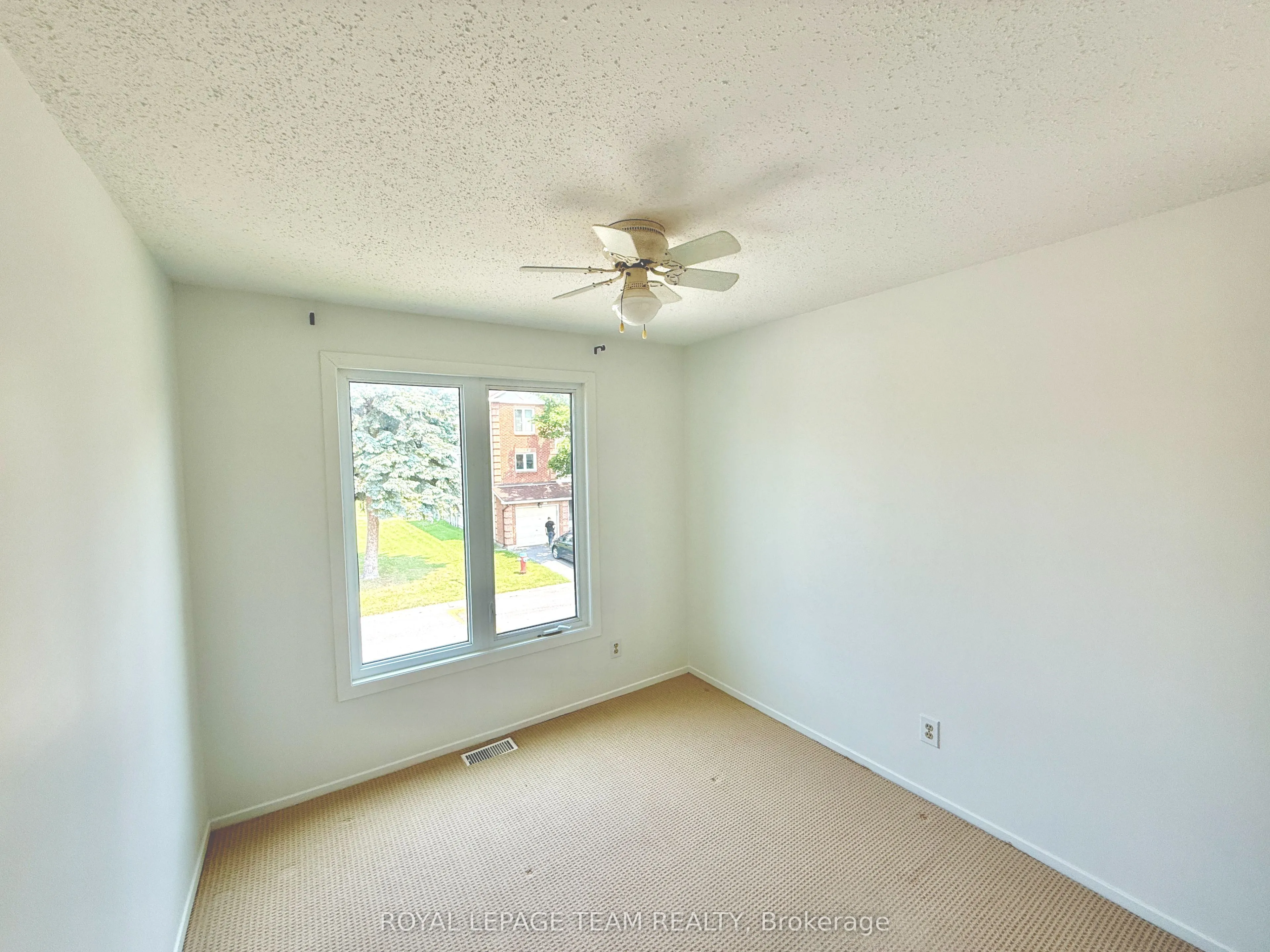 14 Castlebrook Lane, #A
