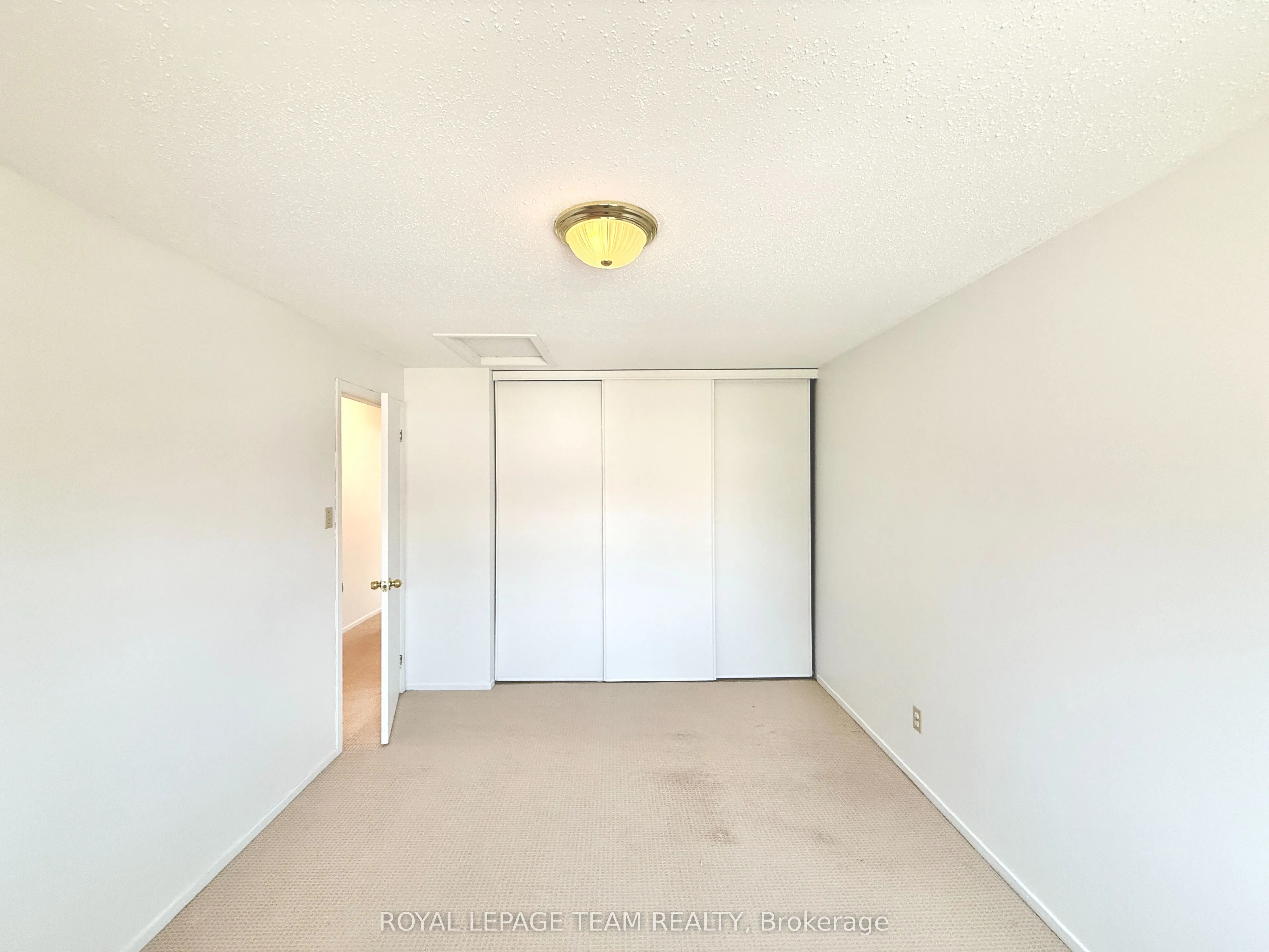 14 Castlebrook Lane, #A