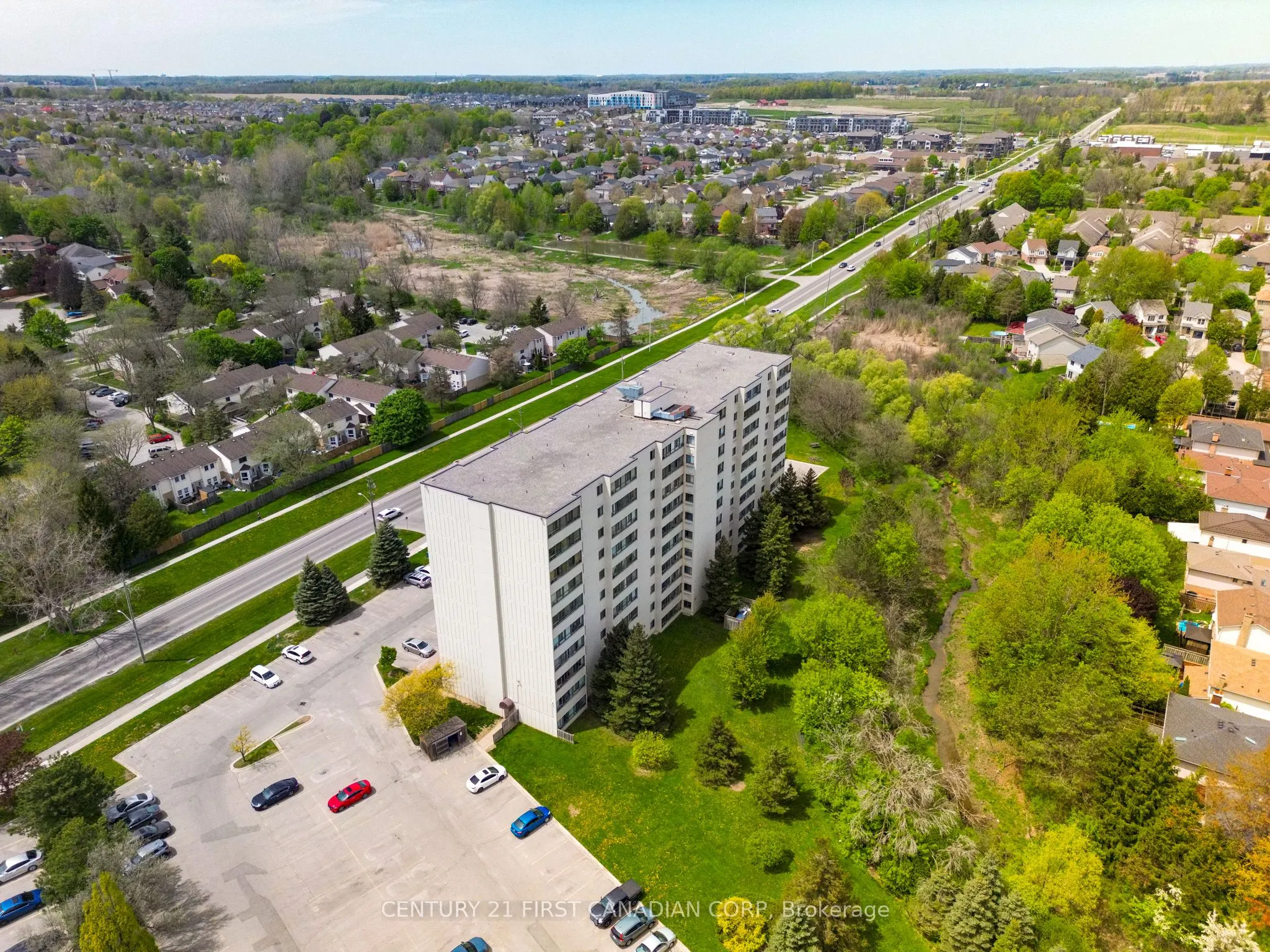 1600 Adelaide Street, #811