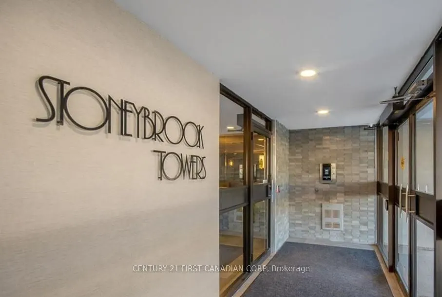 1600 Adelaide Street, #811