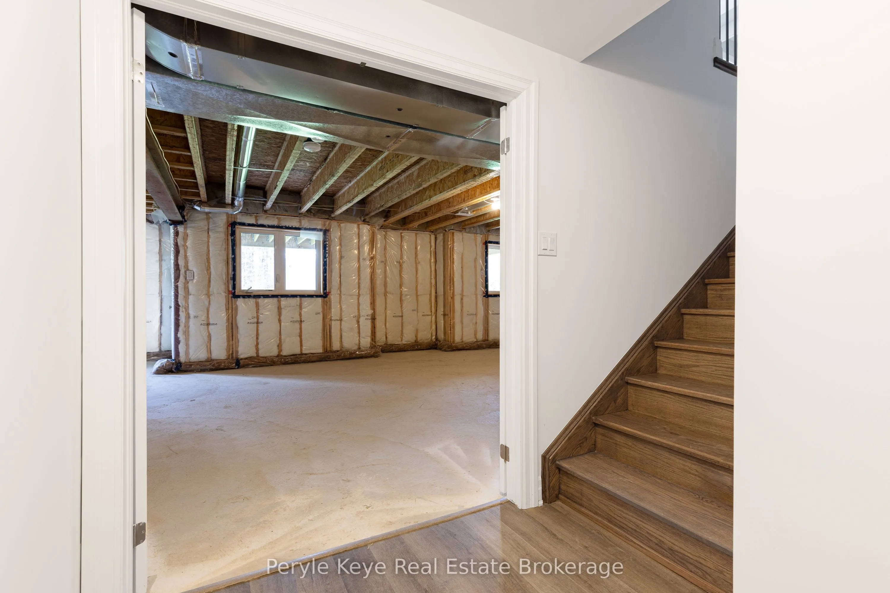 30 Dyer Crescent