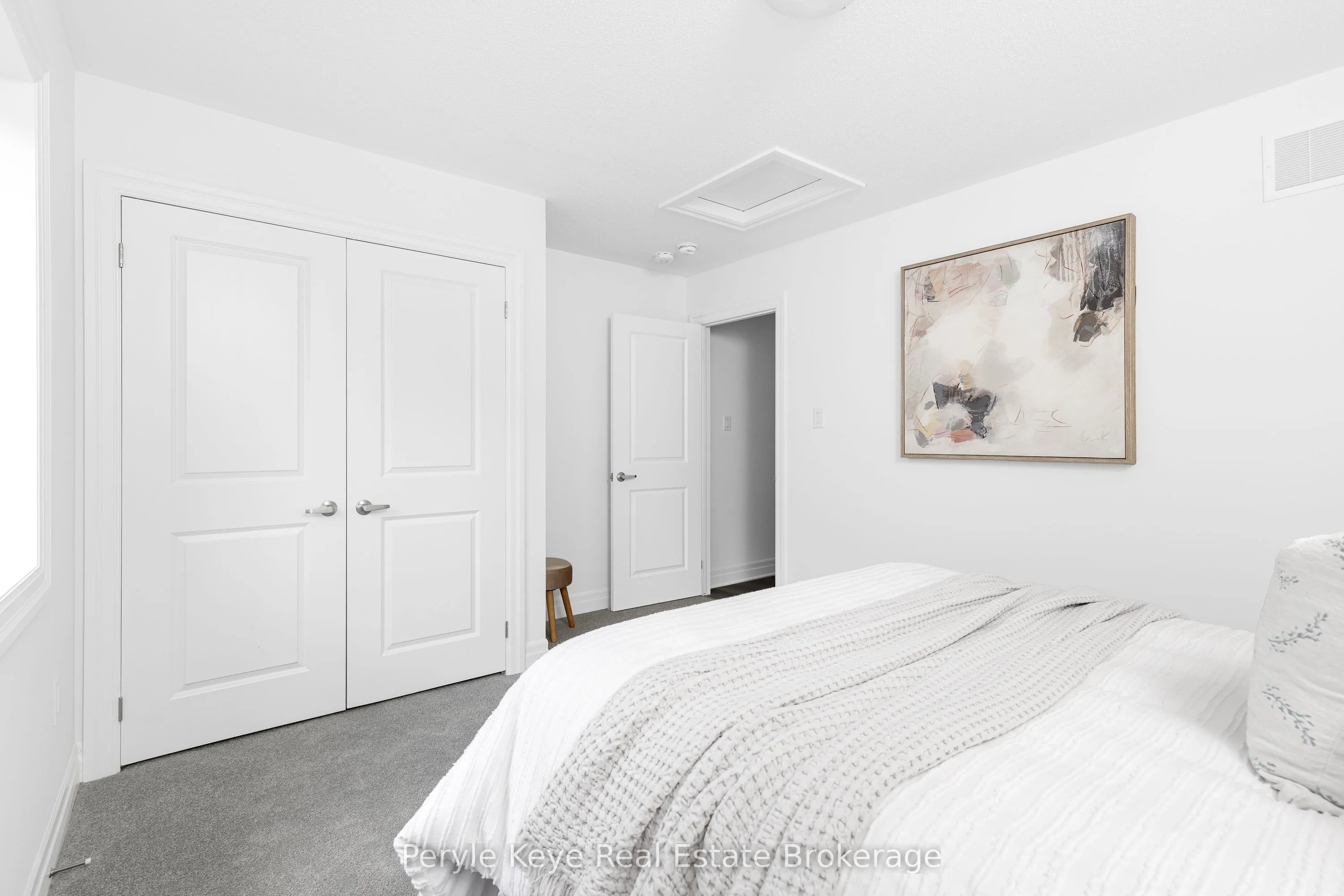 30 Dyer Crescent