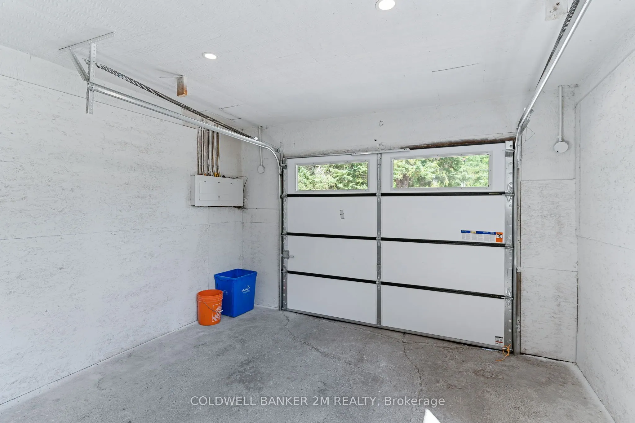 2812 County Road