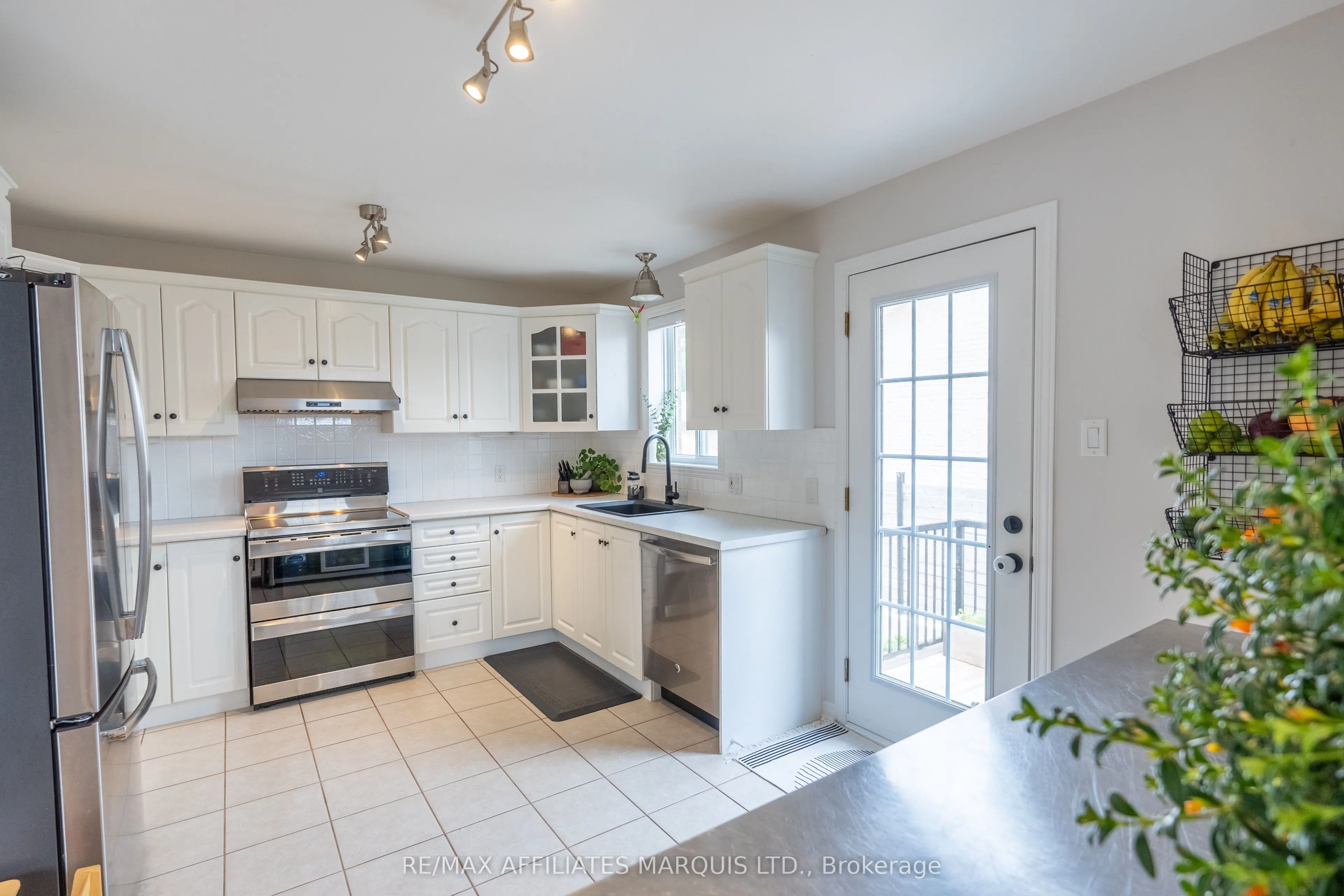 1161 Kirkman Court