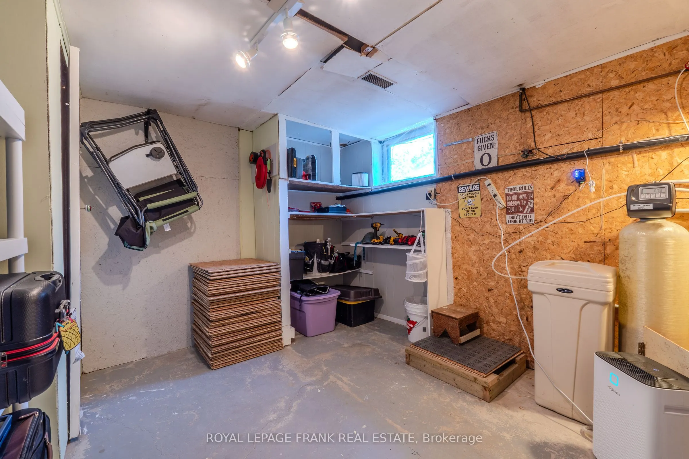10 Fenelon Way