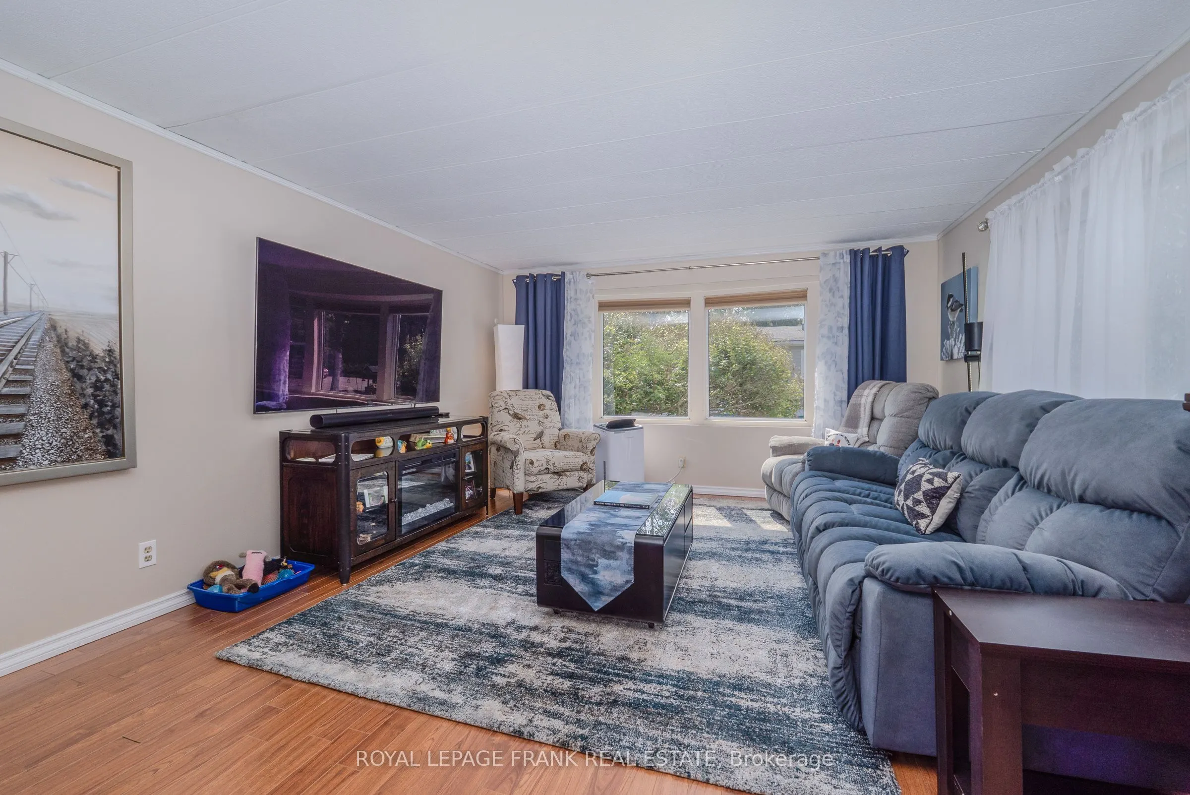 10 Fenelon Way
