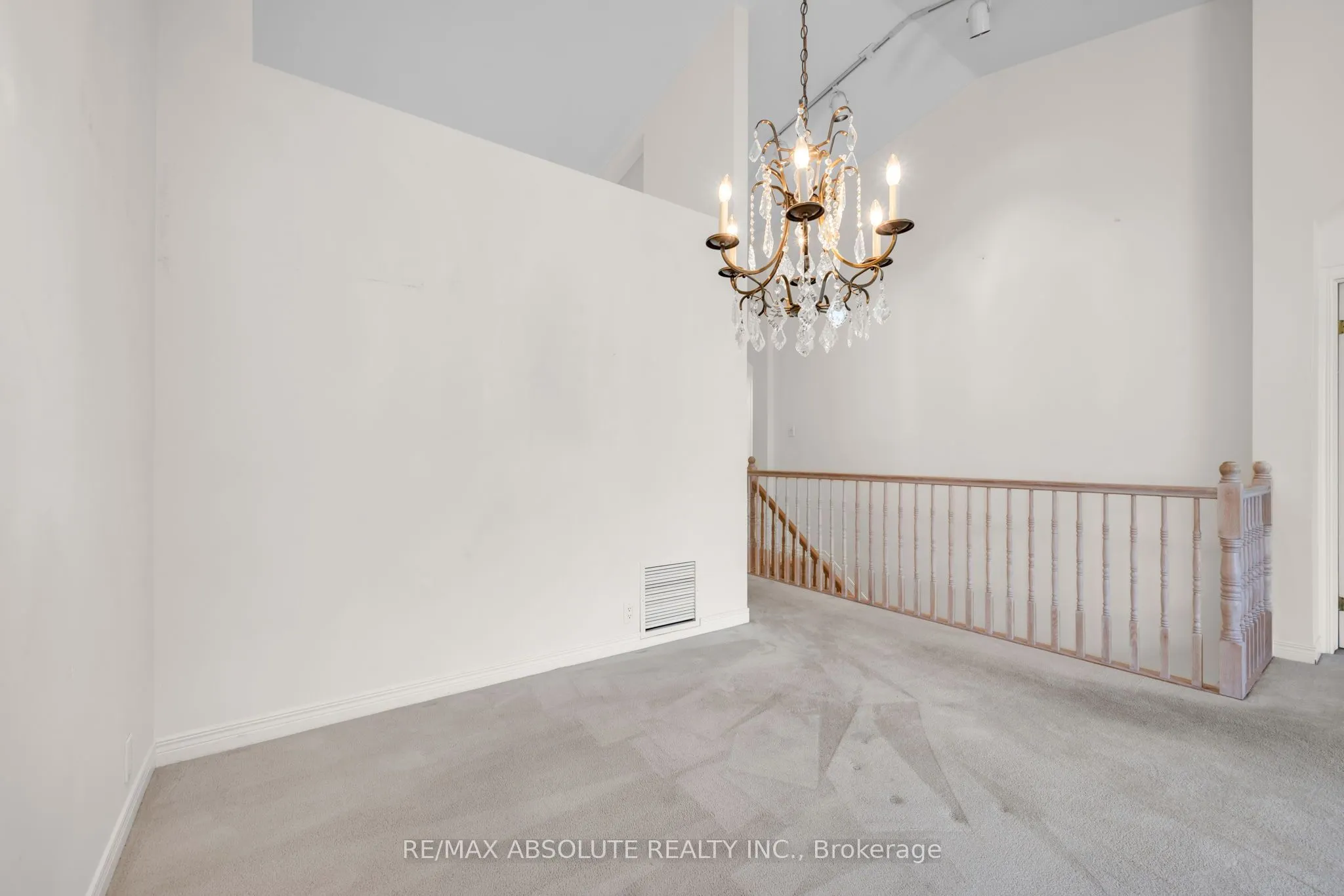 87 WATERTHRUSH Crescent