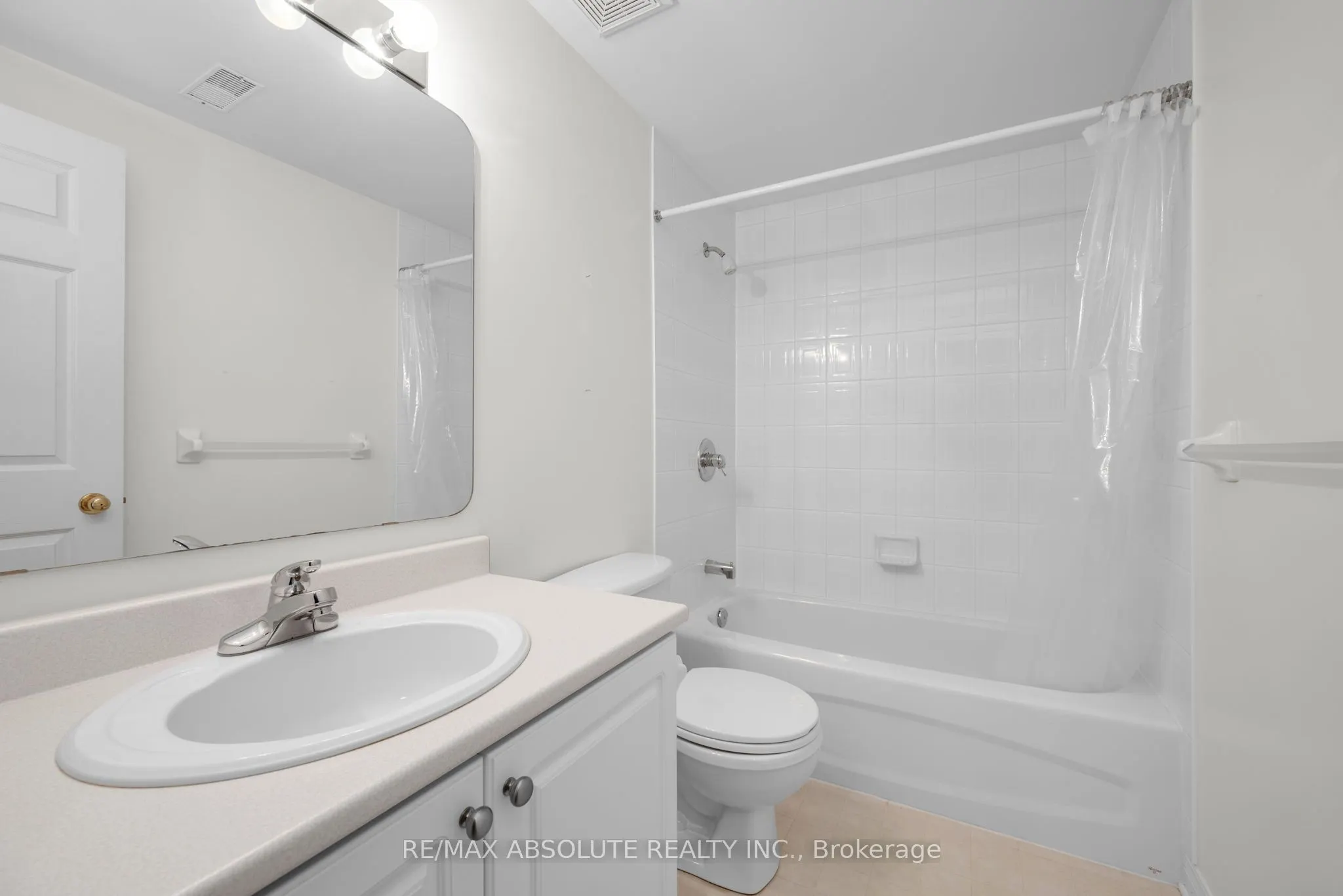 87 WATERTHRUSH Crescent