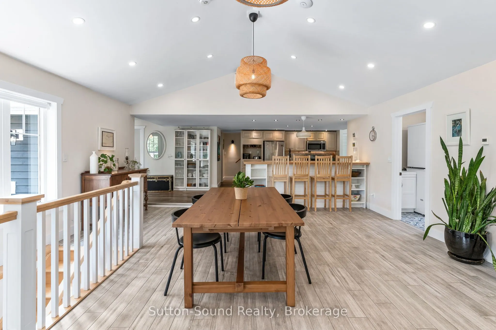 87 Meadowland Road