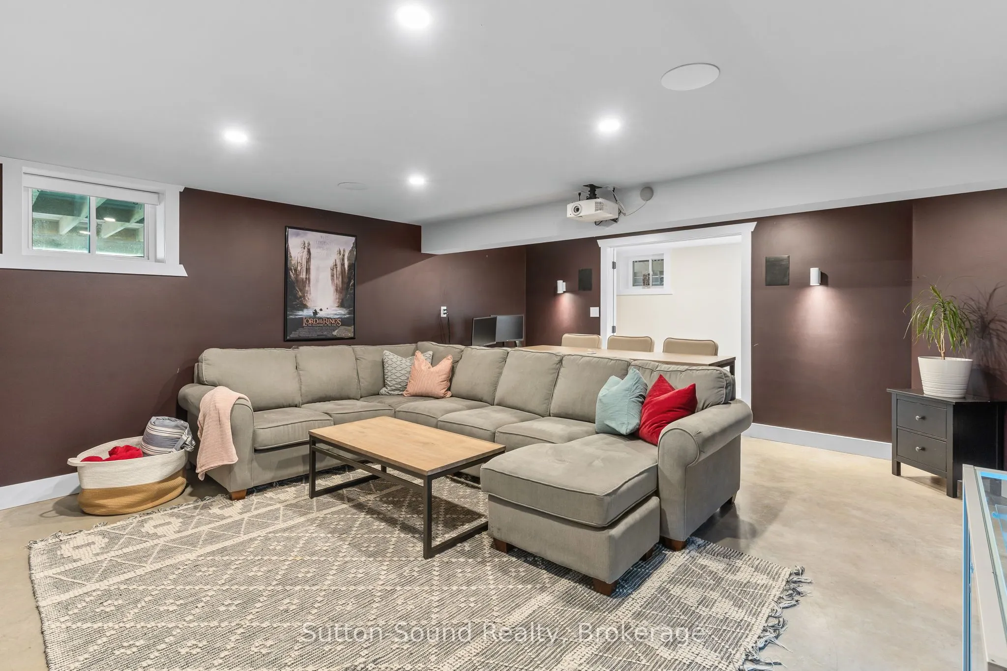 87 Meadowland Road