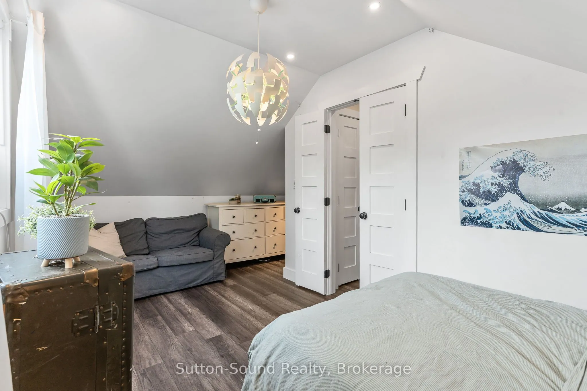 87 Meadowland Road