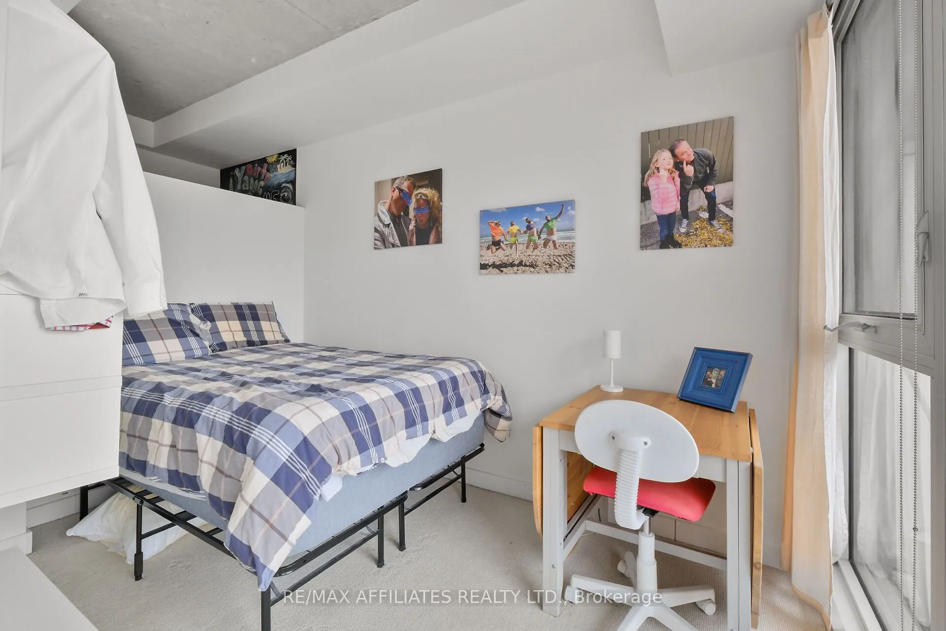 324 Laurier Avenue W, #1201