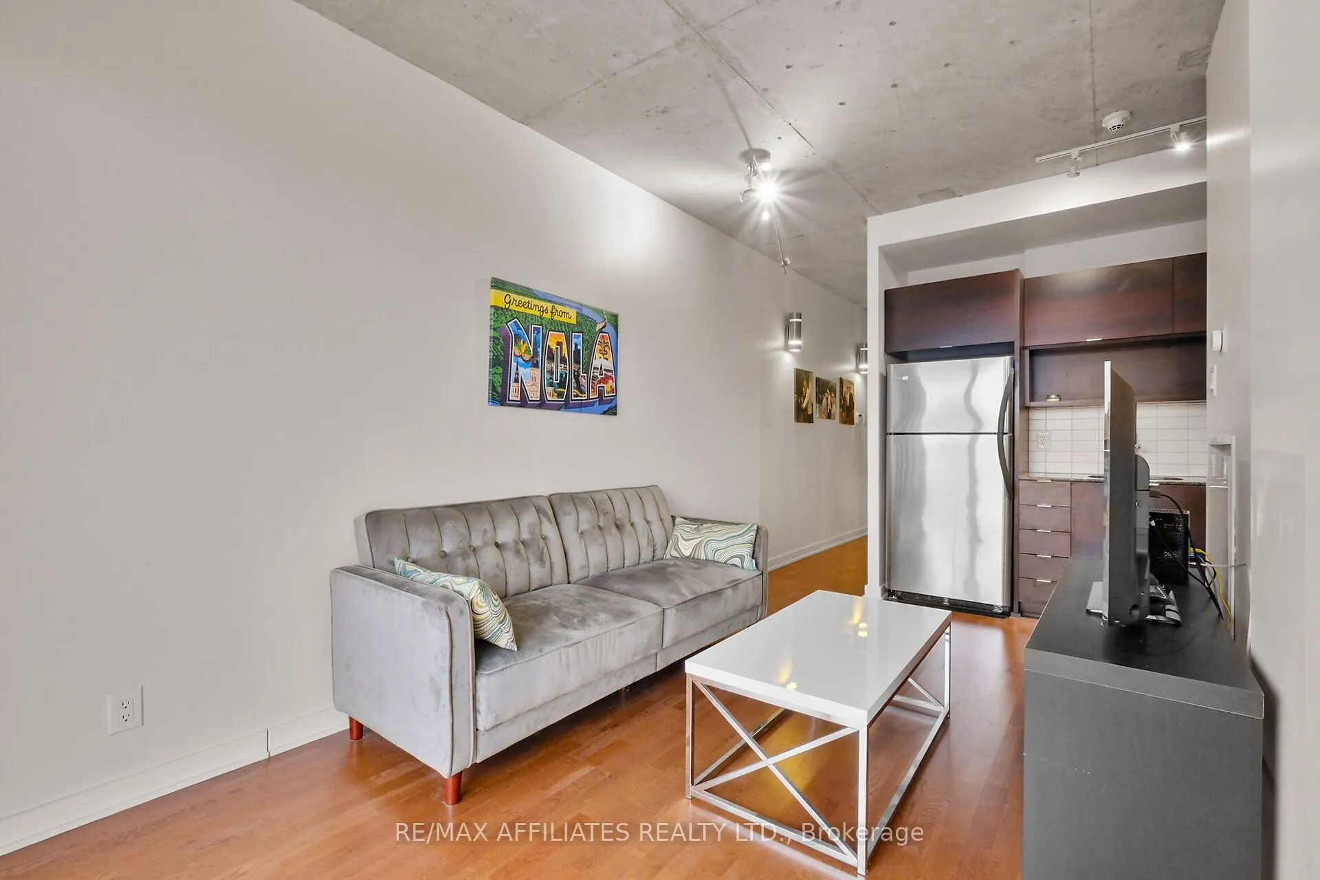 324 Laurier Avenue W, #1201