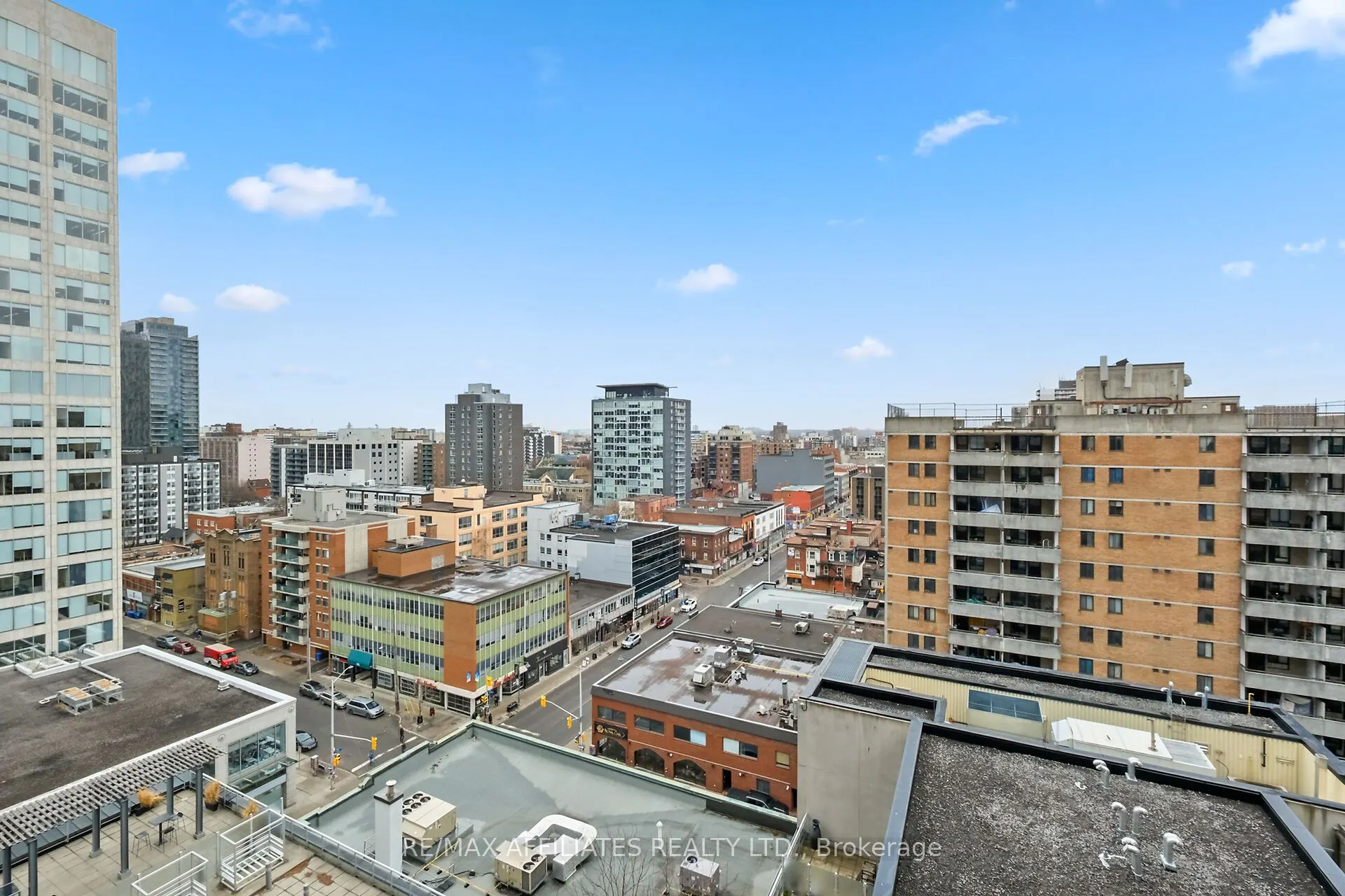 324 Laurier Avenue W, #1201