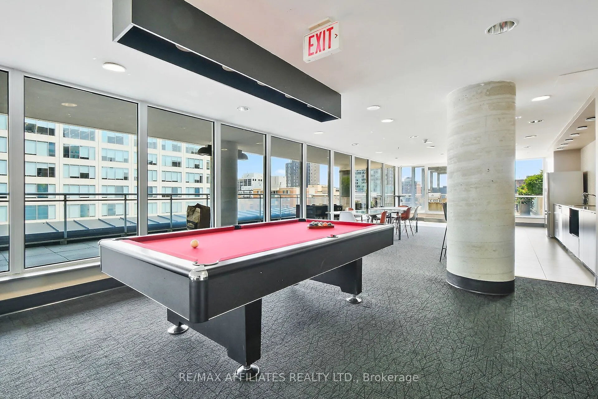 324 Laurier Avenue W, #1201