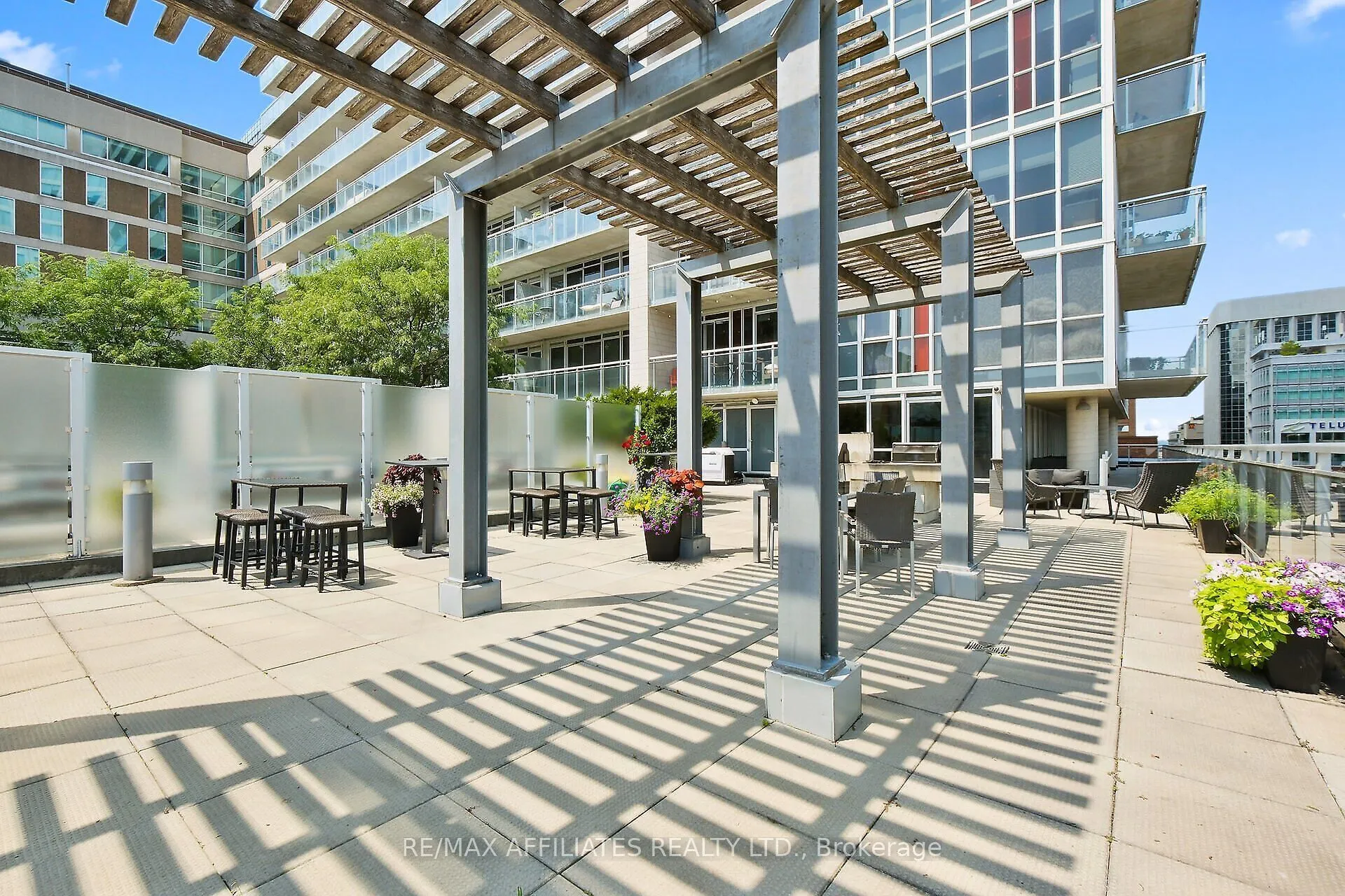 324 Laurier Avenue W, #1201