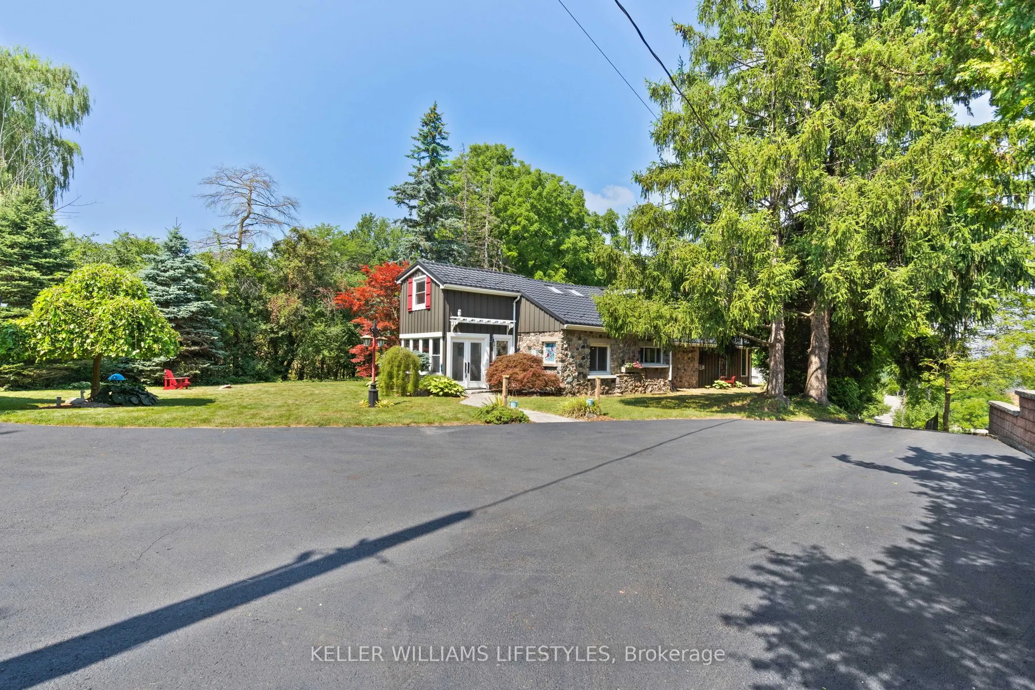 515 Jarvis Street