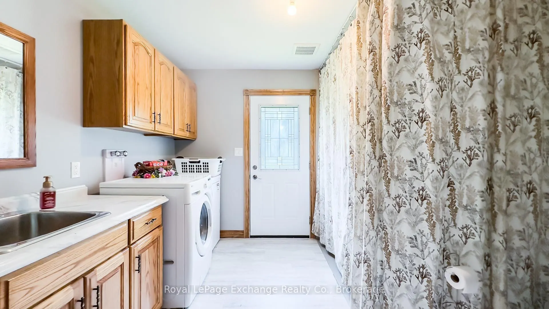 281396 Normanby-Bentinck Townline