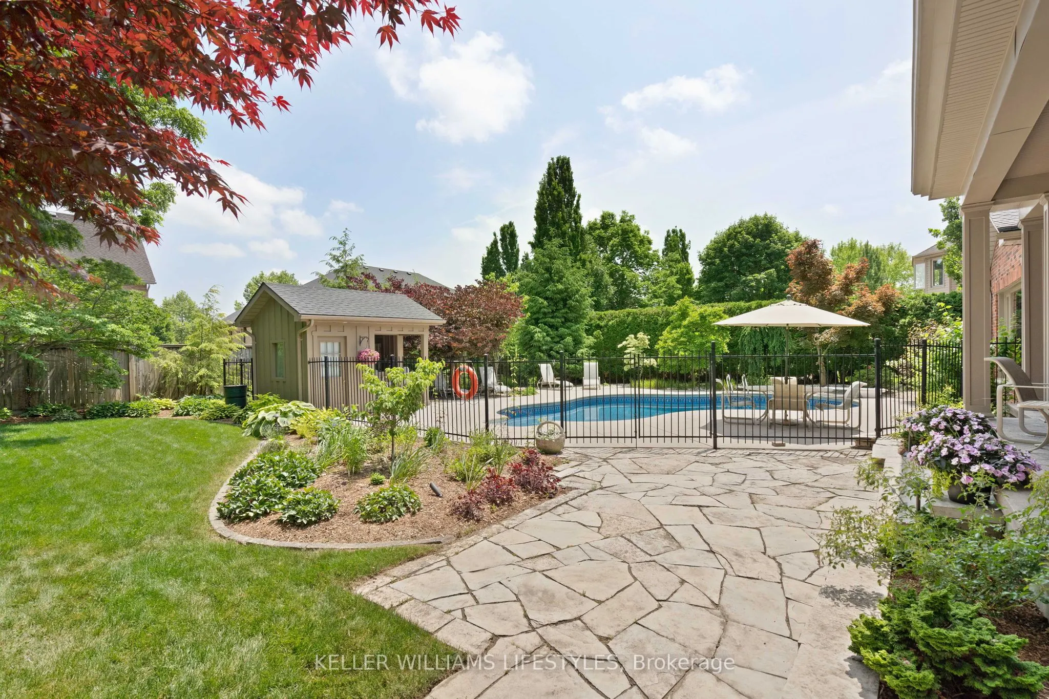 95 Highland Woods Court