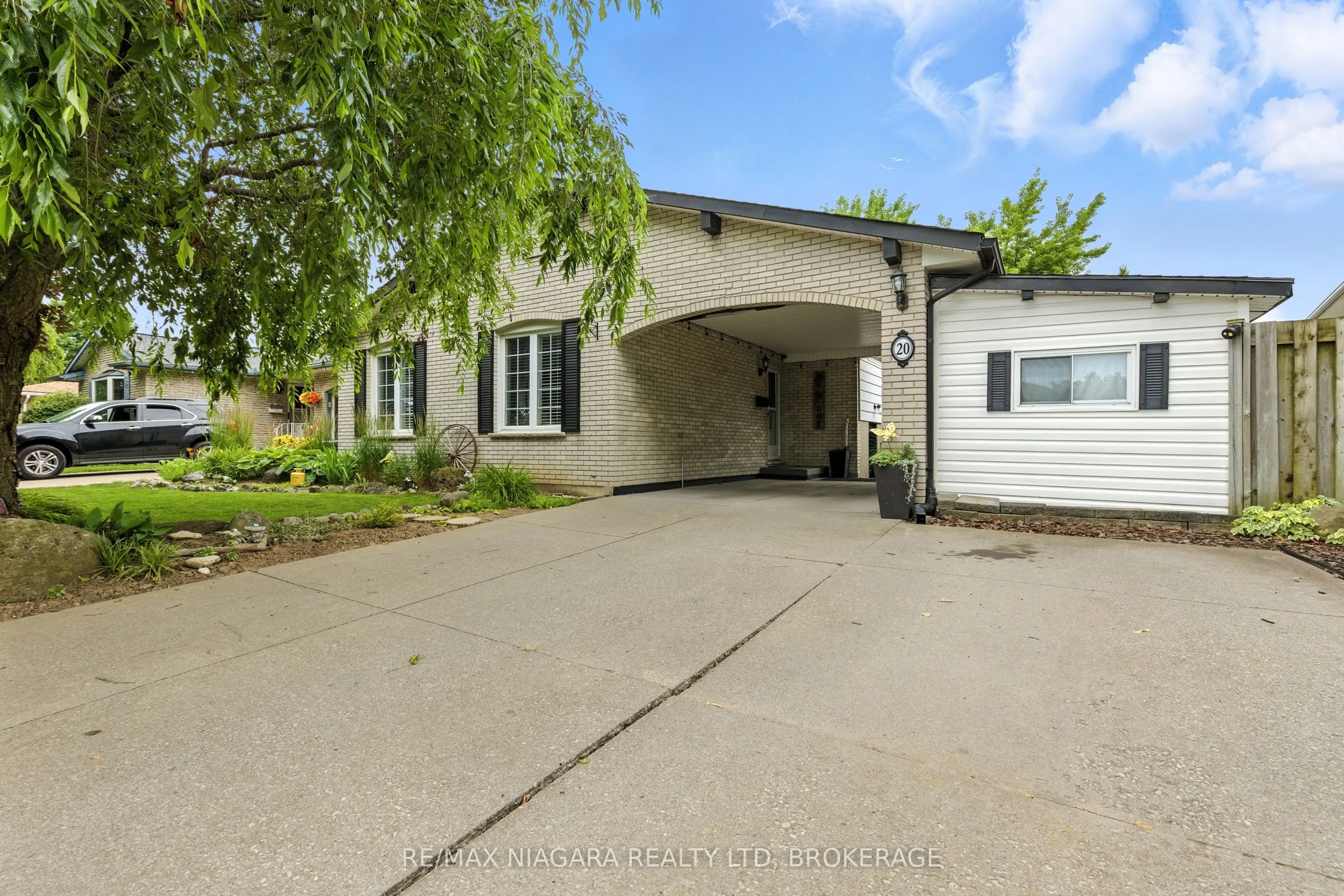 20 Centennial Drive