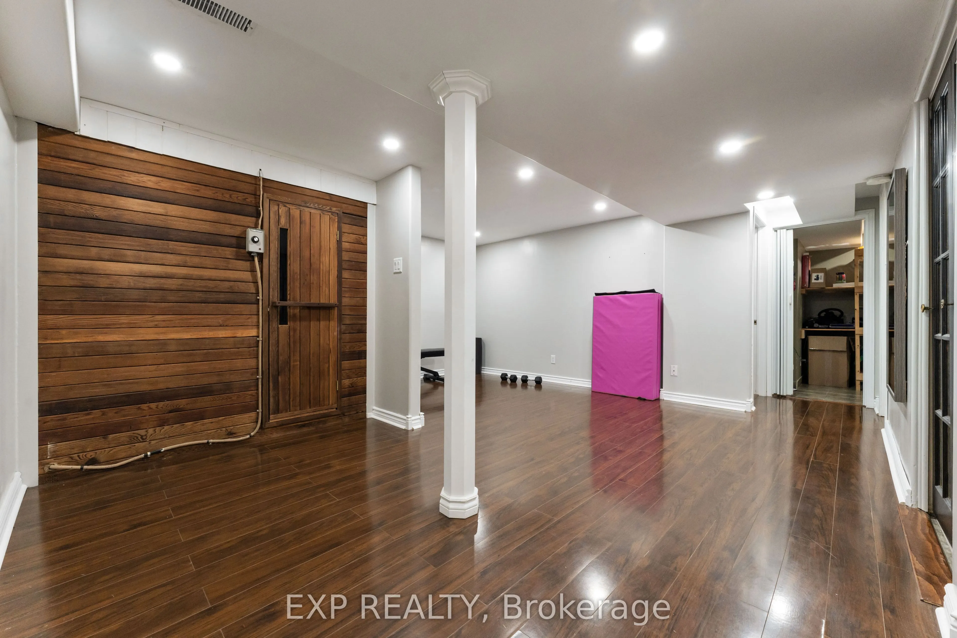 1762 Sunview Drive