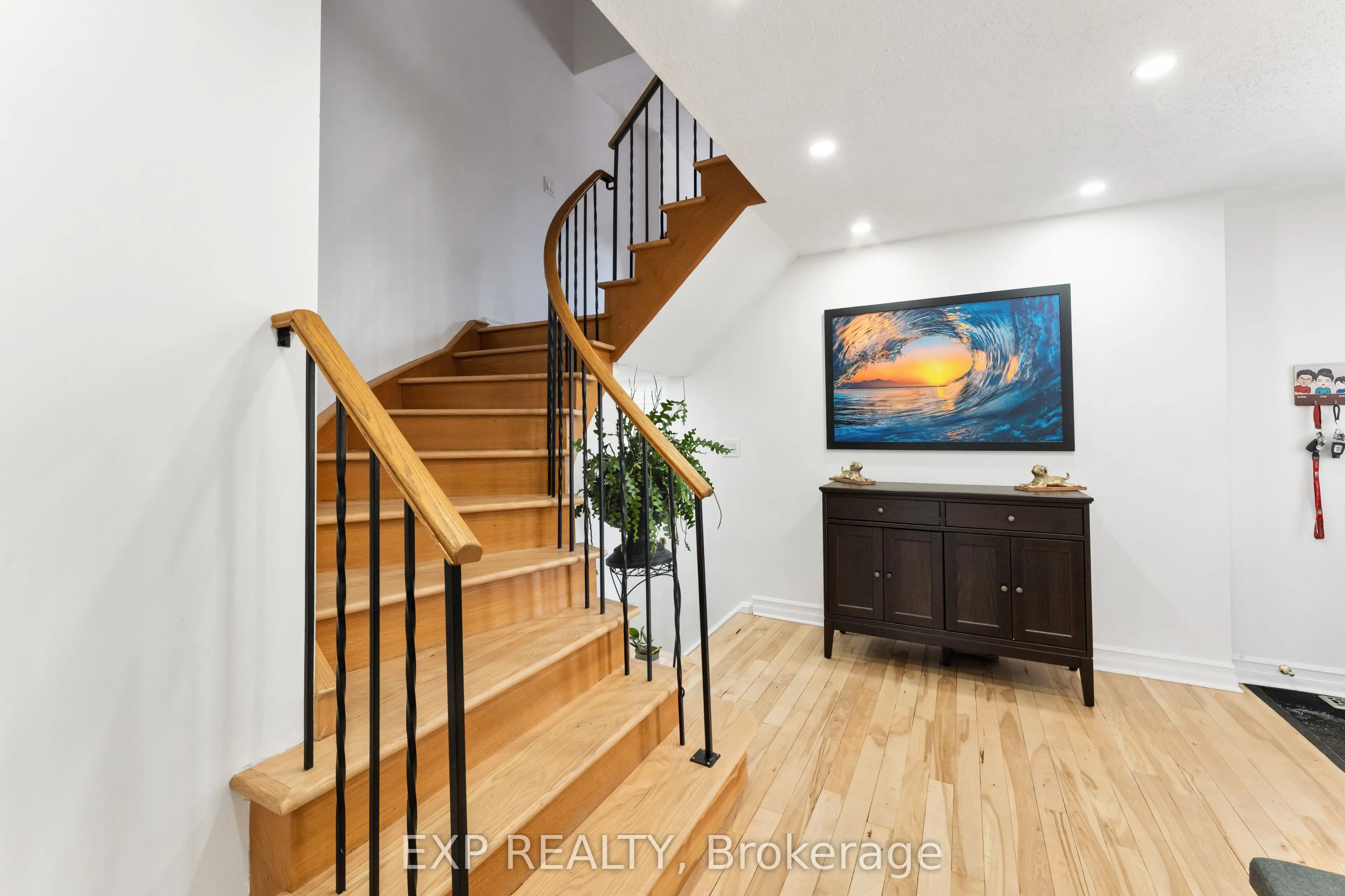1762 Sunview Drive