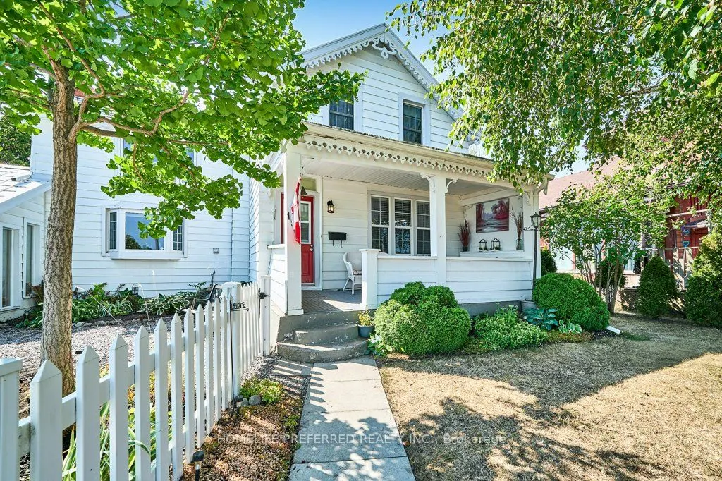 157 Crescent Street