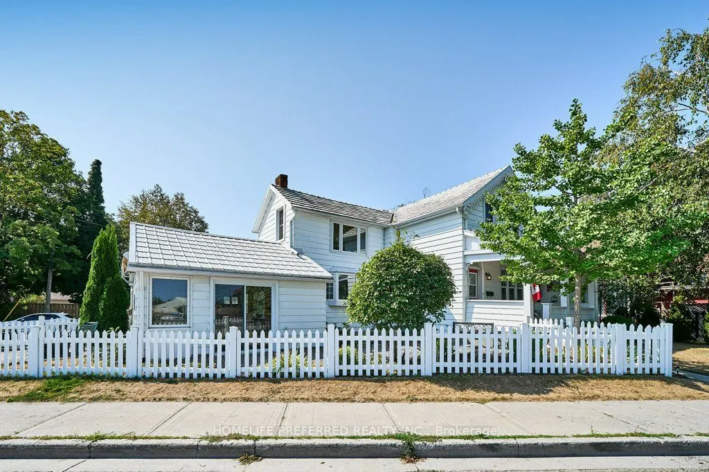 157 Crescent Street