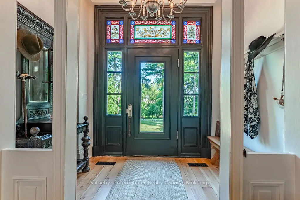 22 Hauser Place