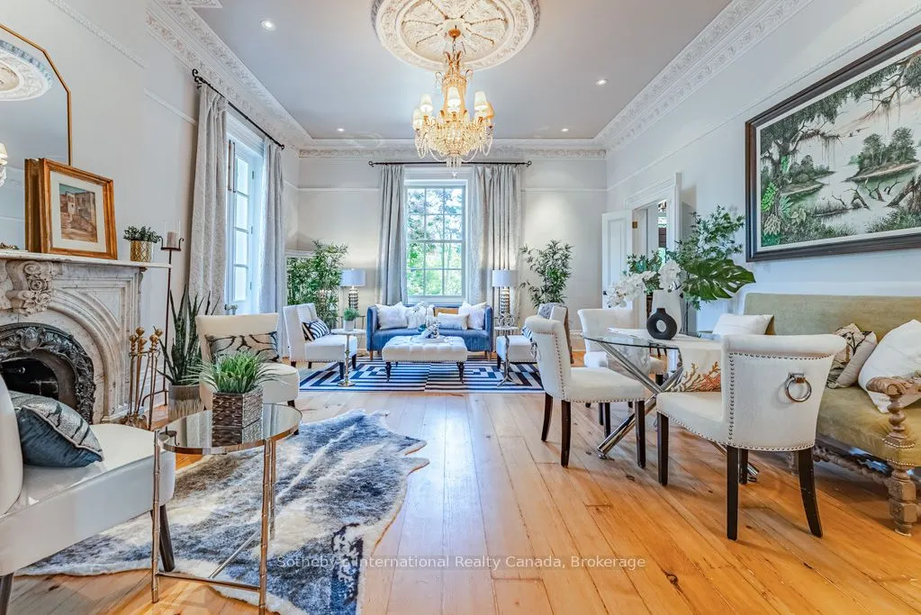22 Hauser Place