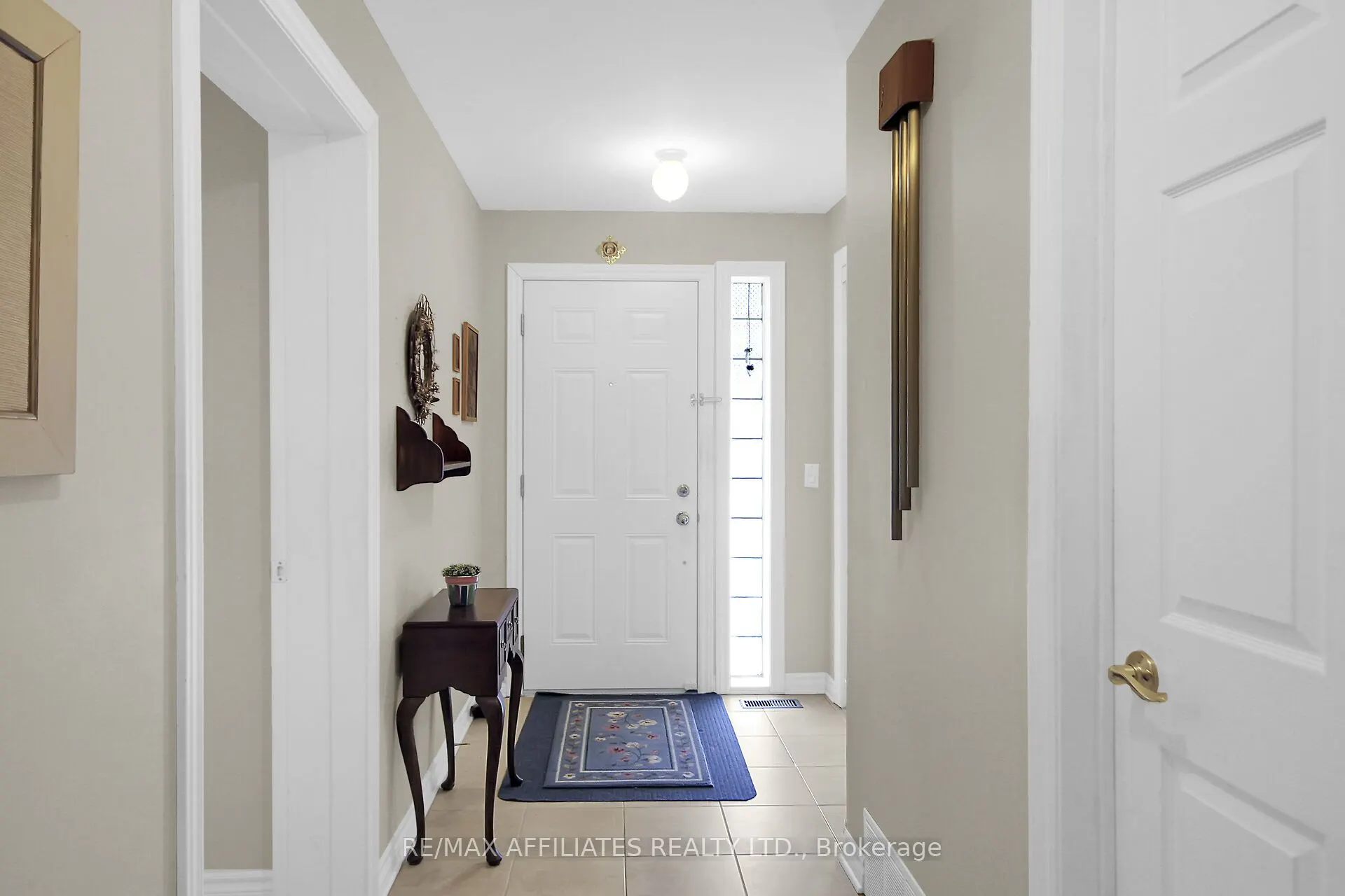2032 Sun Vista Private