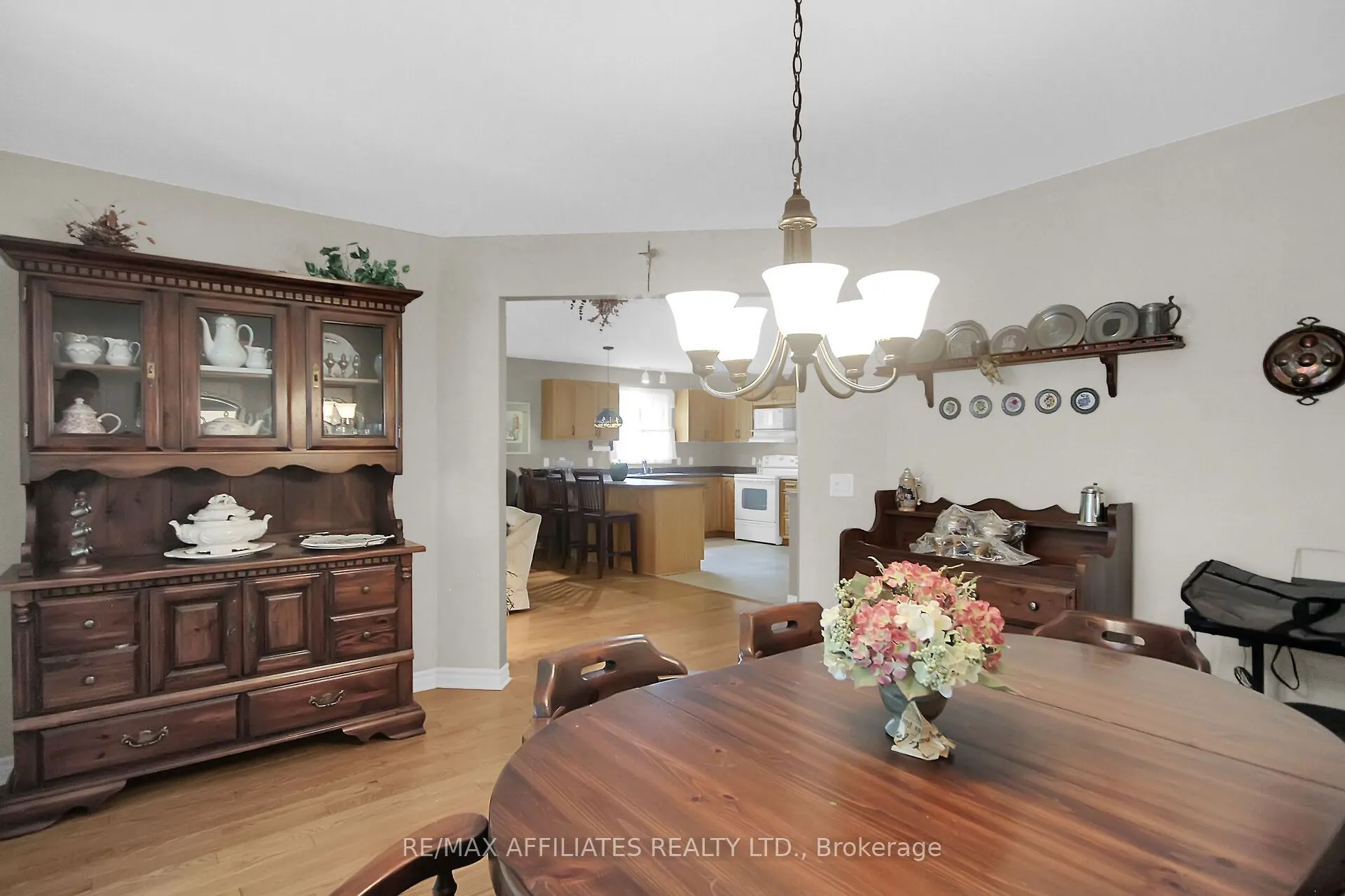 2032 Sun Vista Private