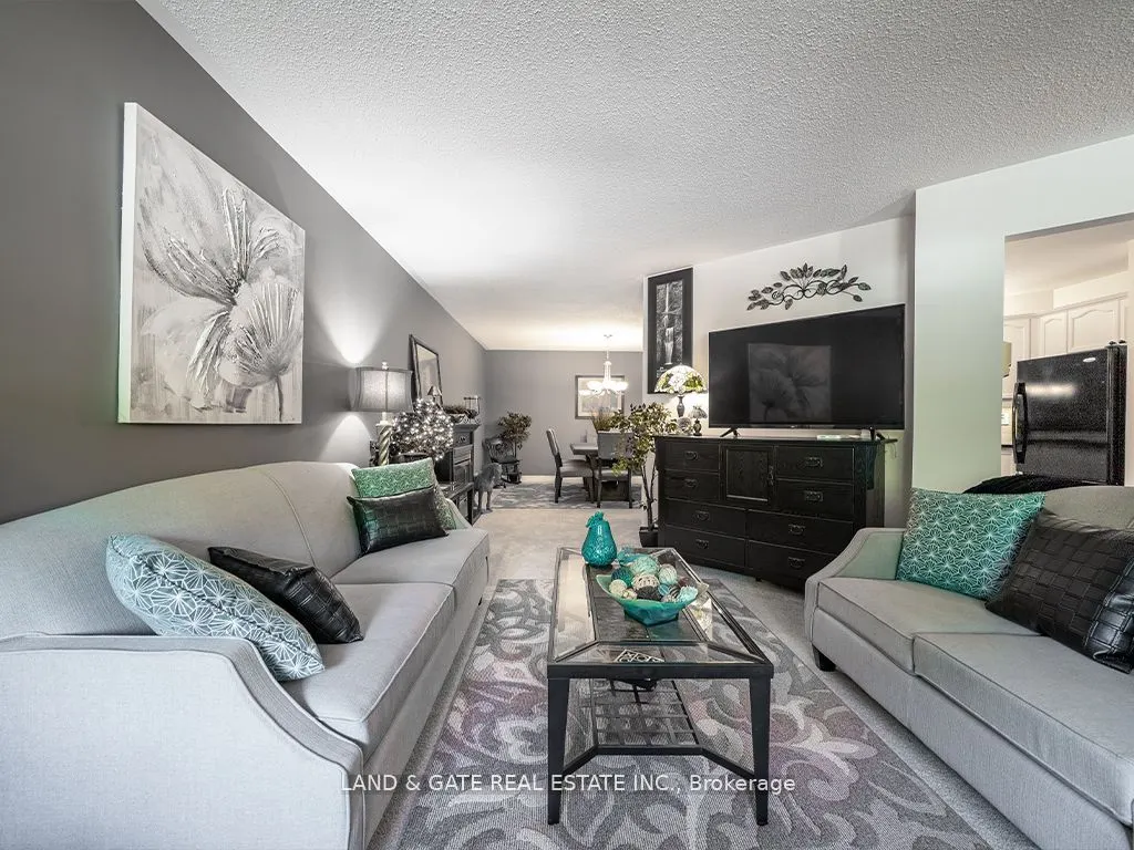 245 Elgin Street, #502