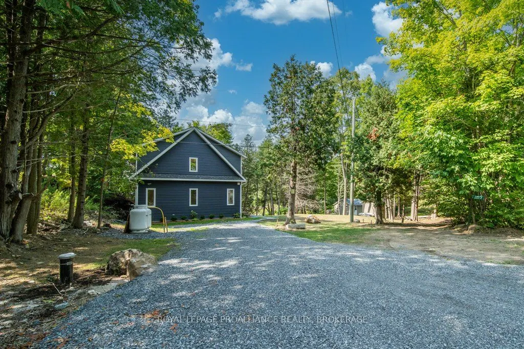 2073 Hambly Lane