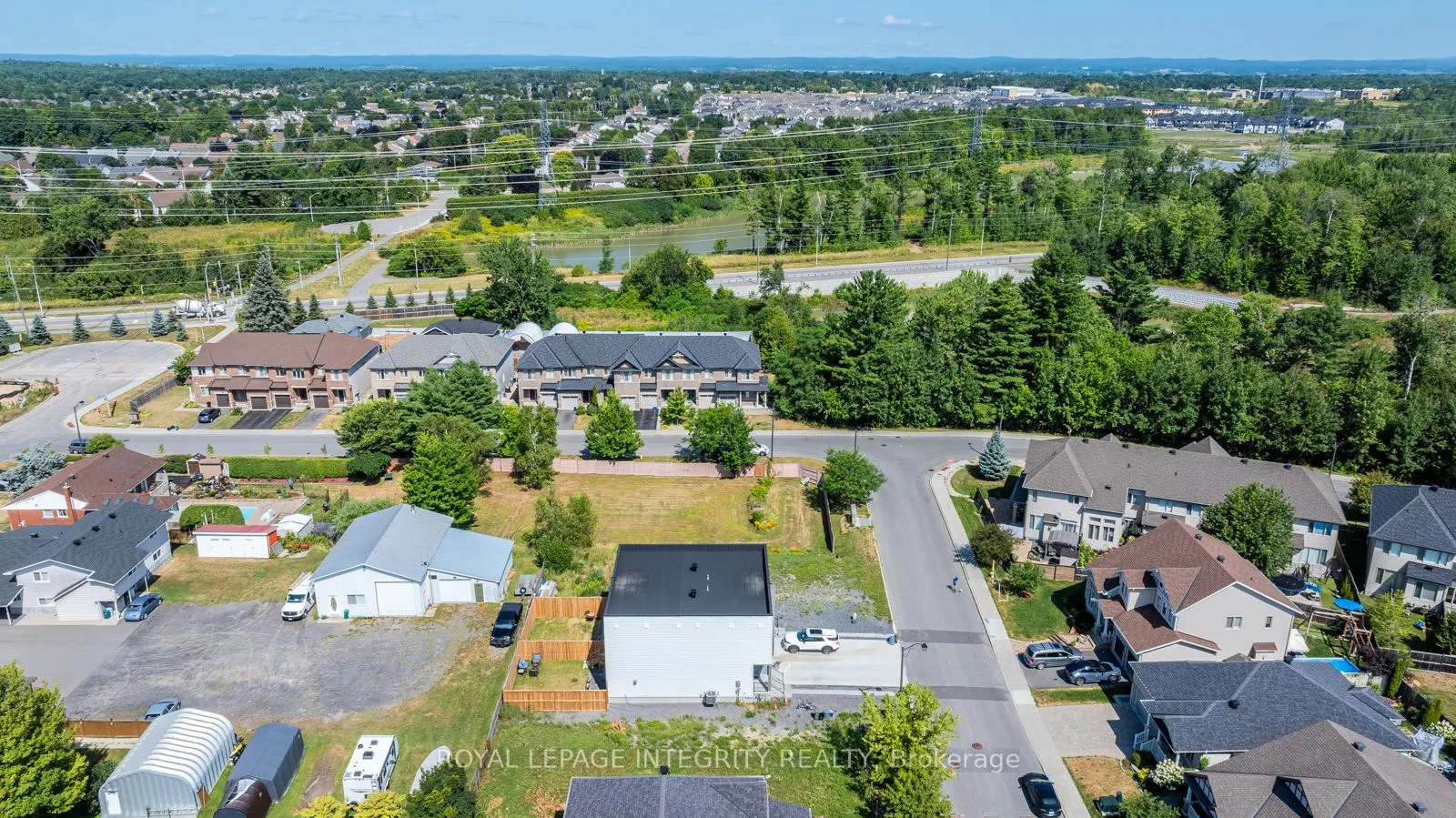 877A CONTOUR Street
