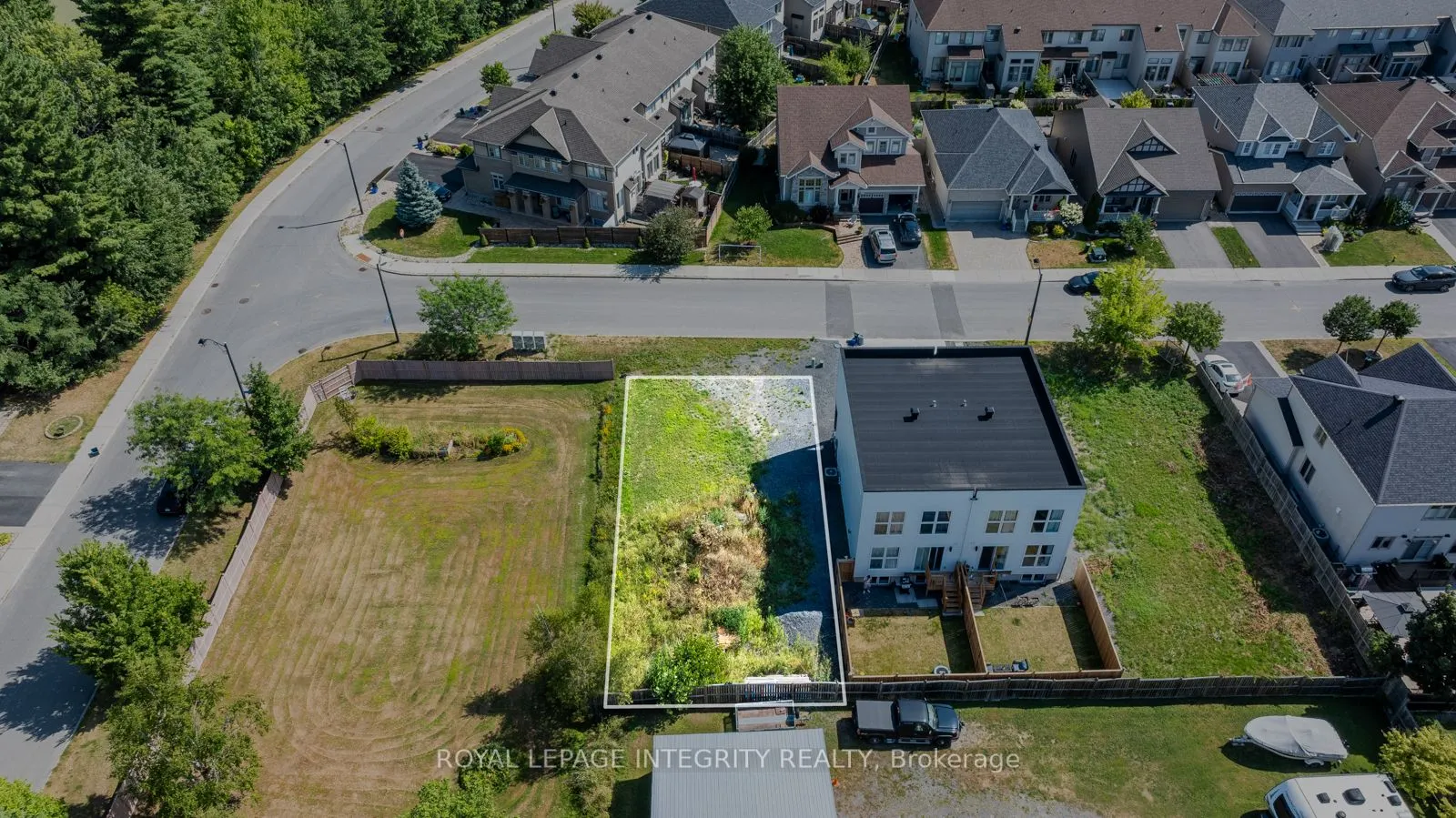 877A CONTOUR Street