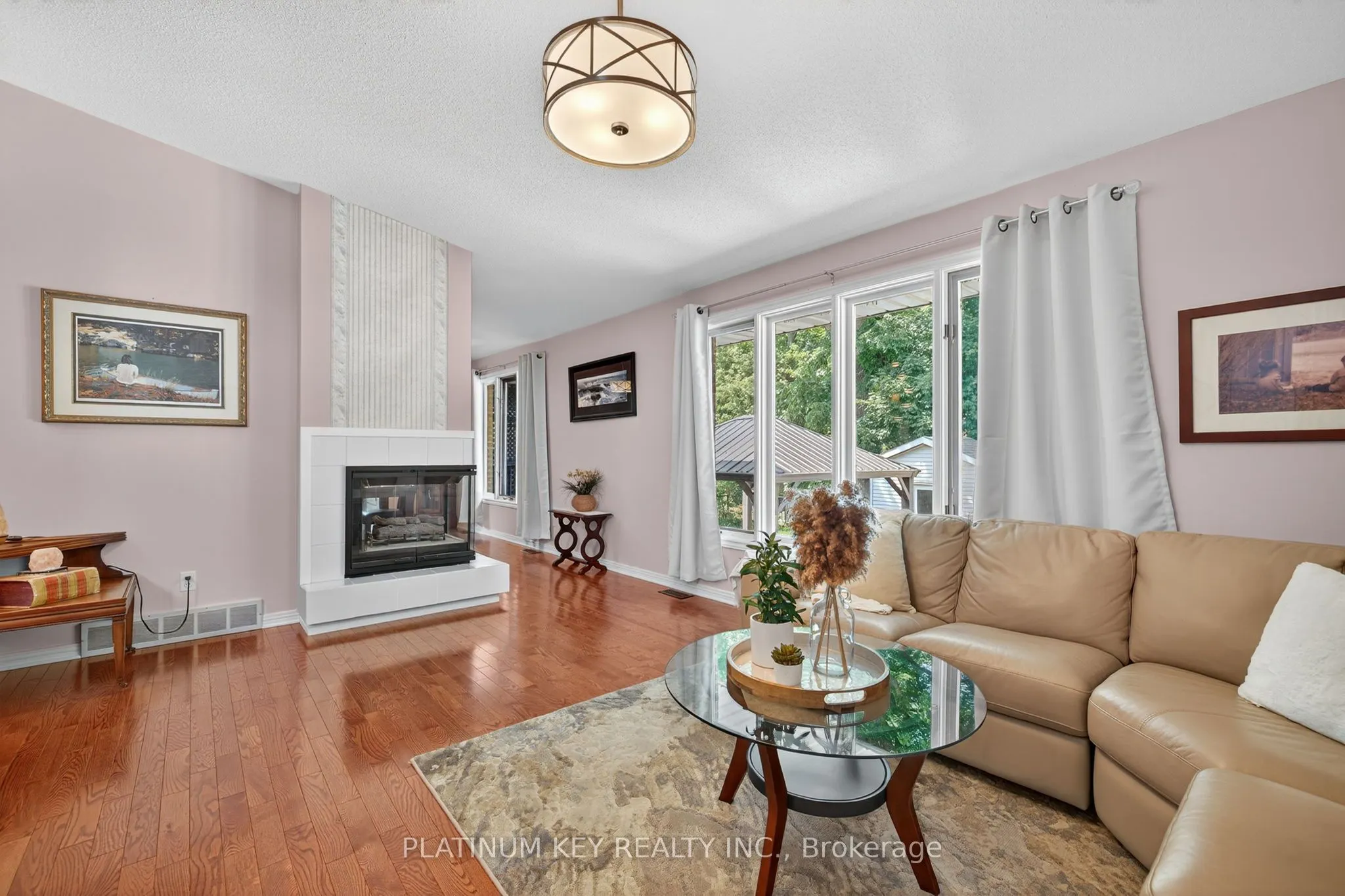 277 Saulsbury Street
