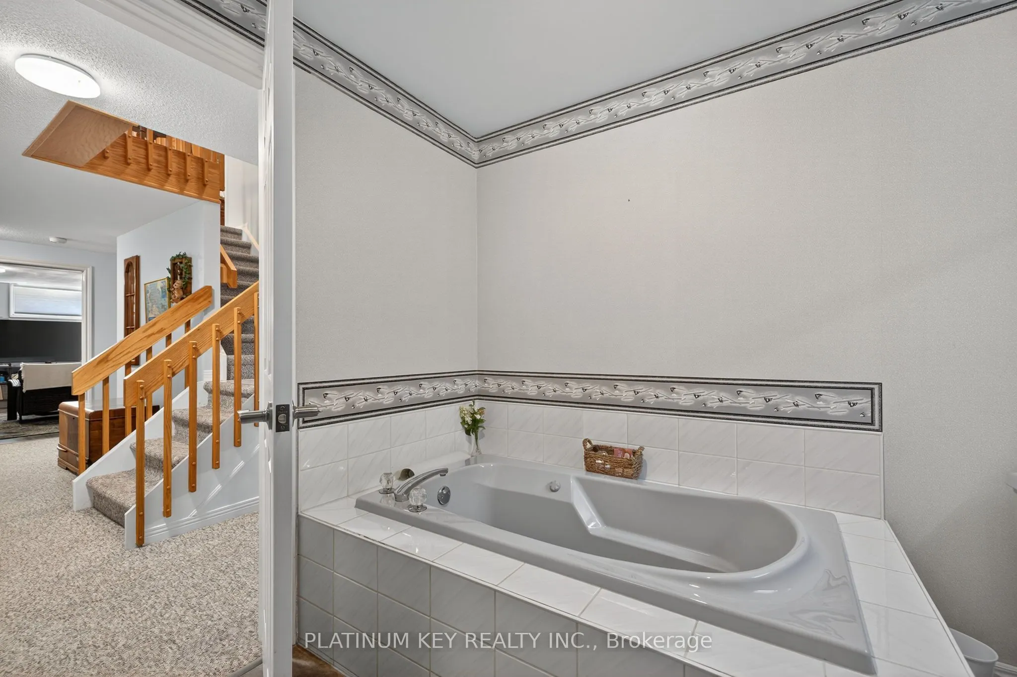 277 Saulsbury Street