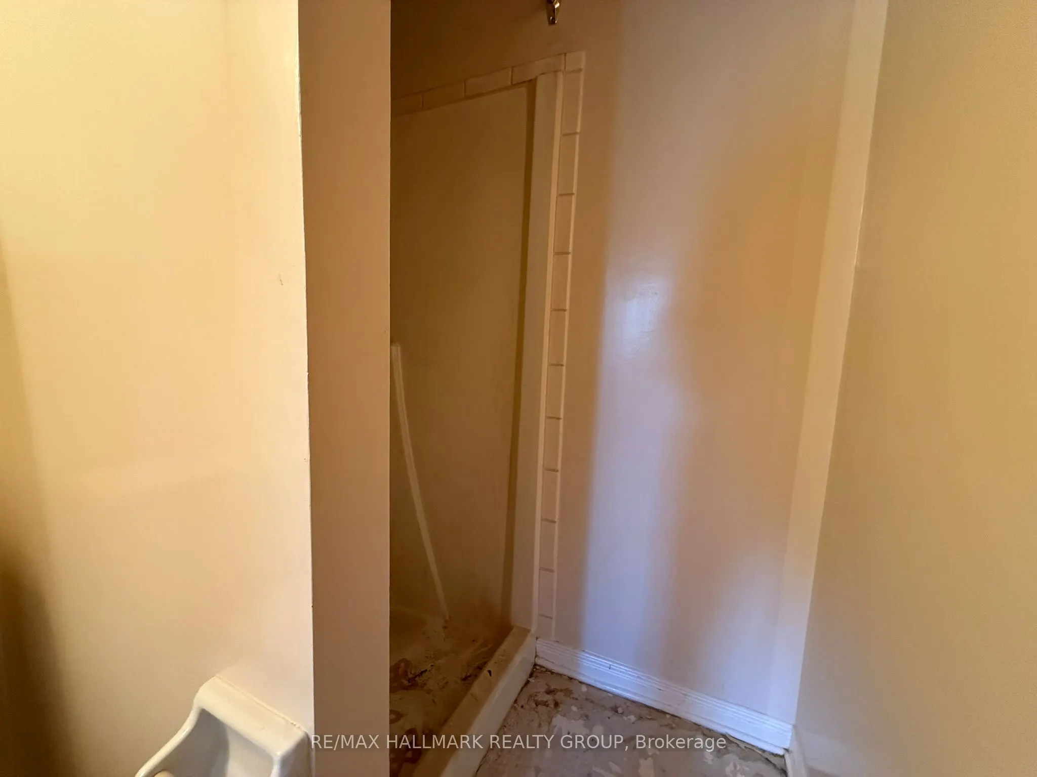 1490 Heron Road, #202