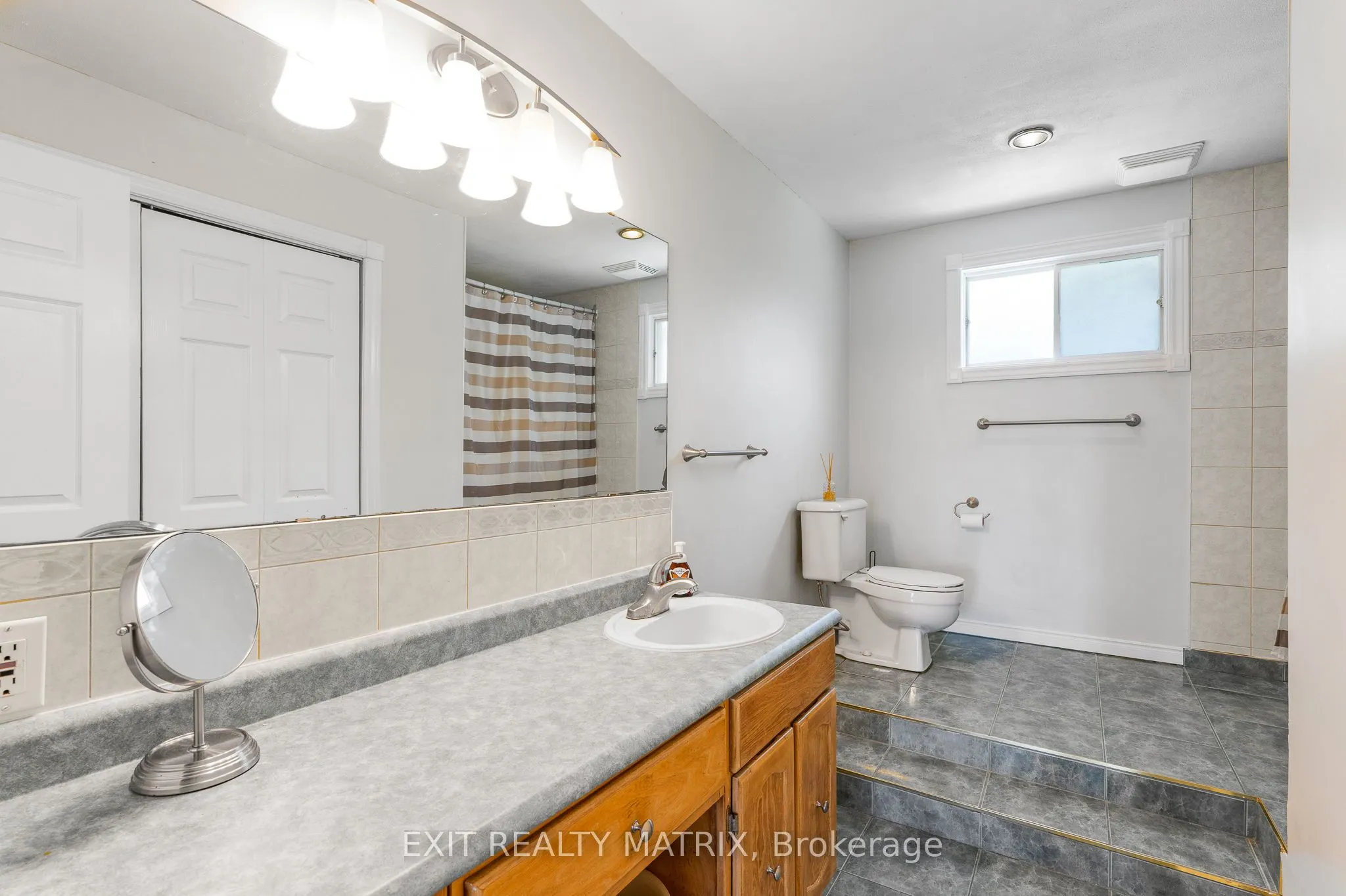 1624 Ste-Anne Road