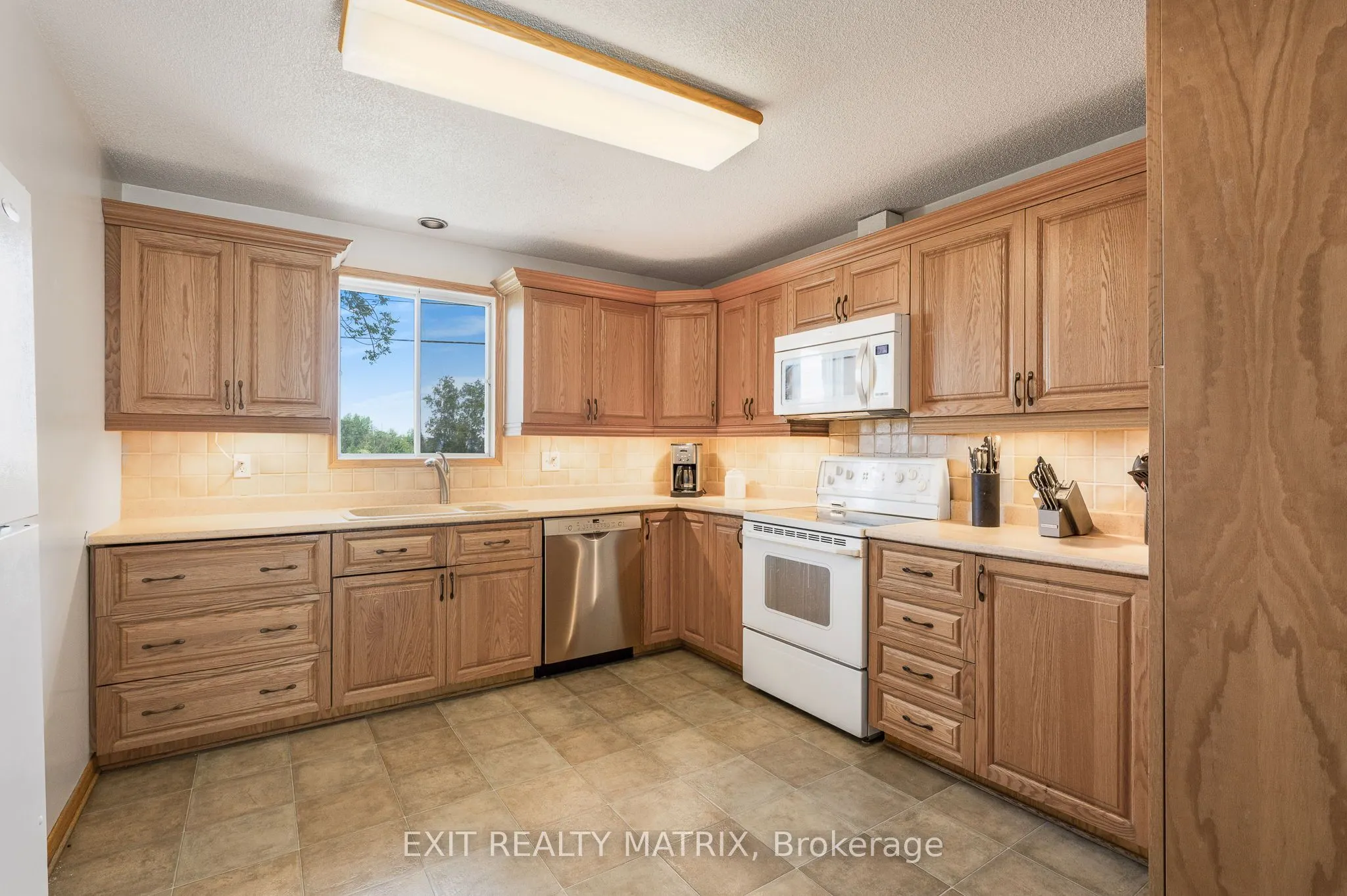 1624 Ste-Anne Road