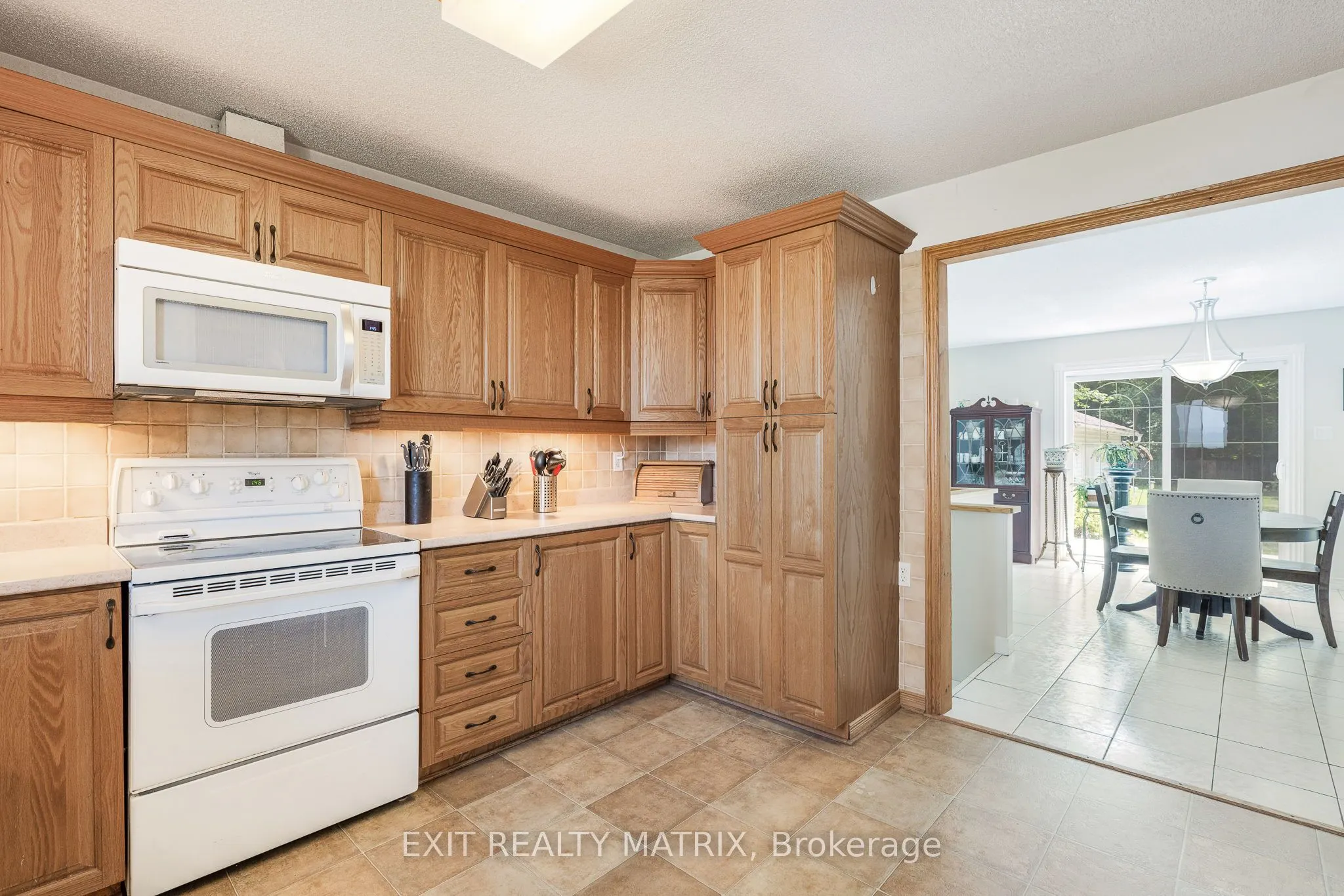 1624 Ste-Anne Road