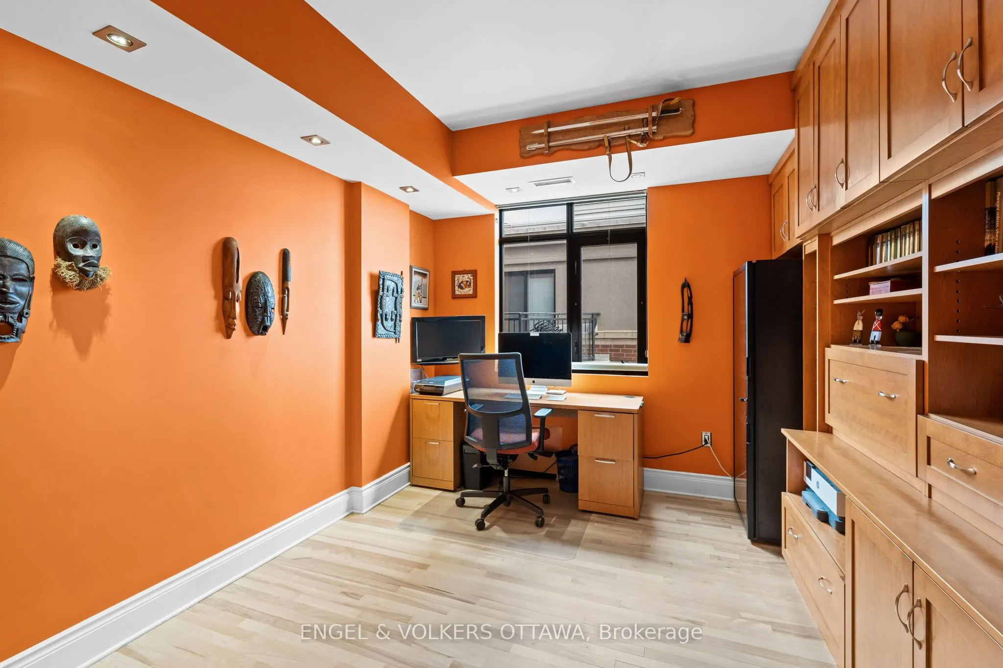 374 Cooper Street, #703