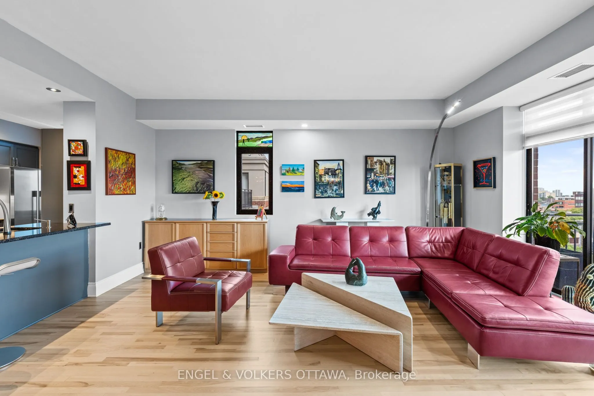 374 Cooper Street, #703