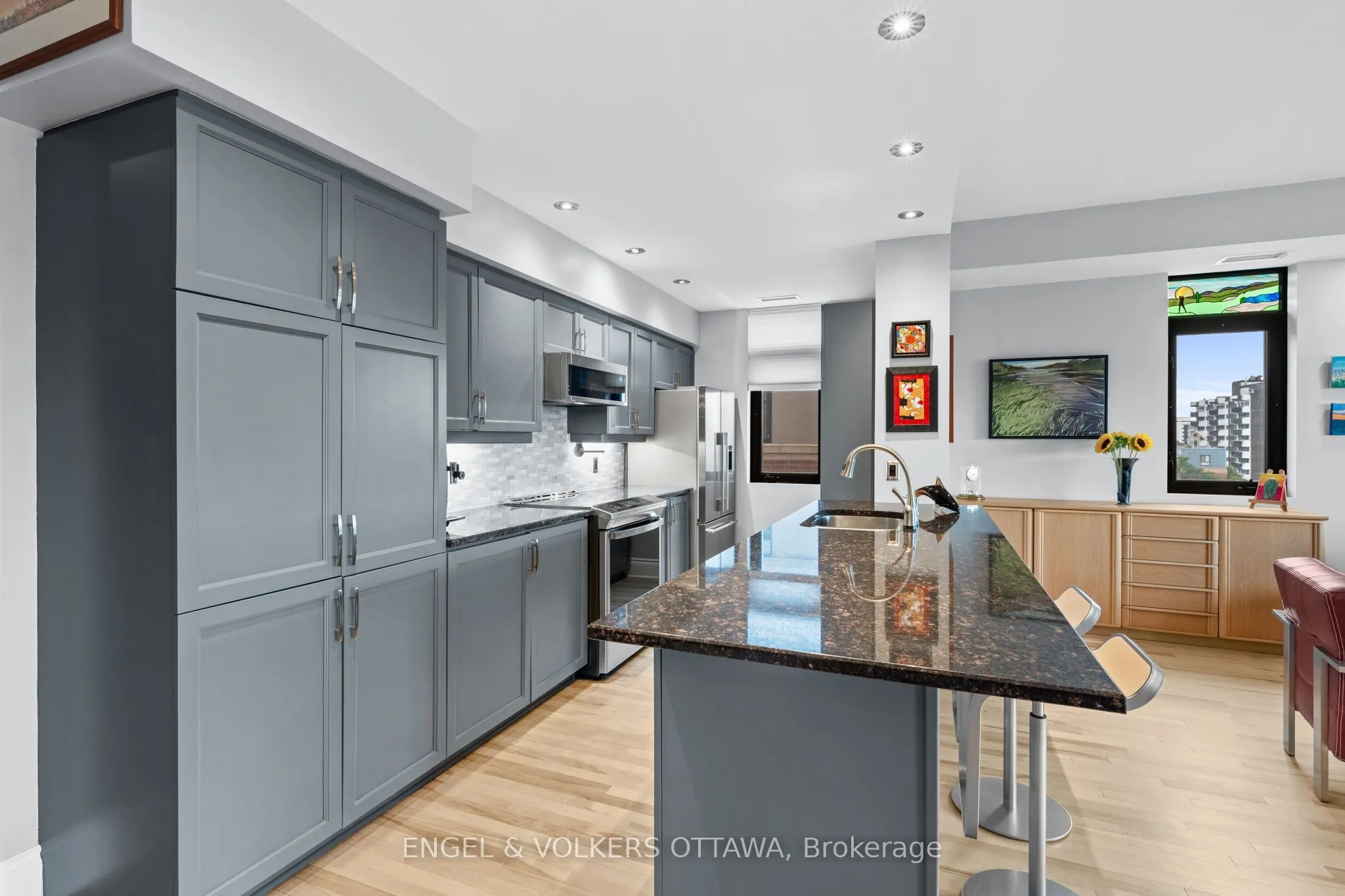 374 Cooper Street, #703