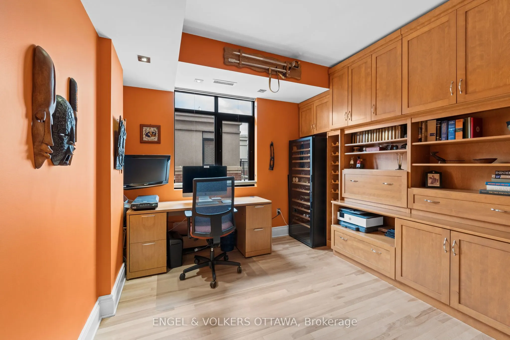 374 Cooper Street, #703