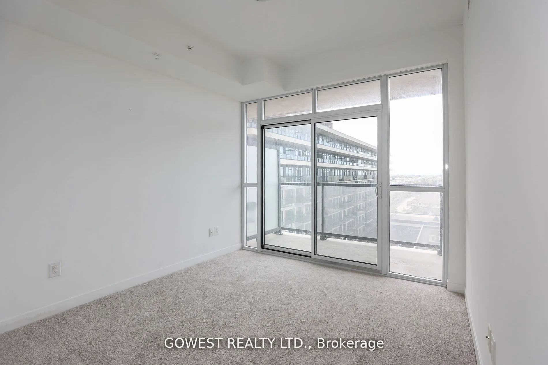 550 North Service Road, #705